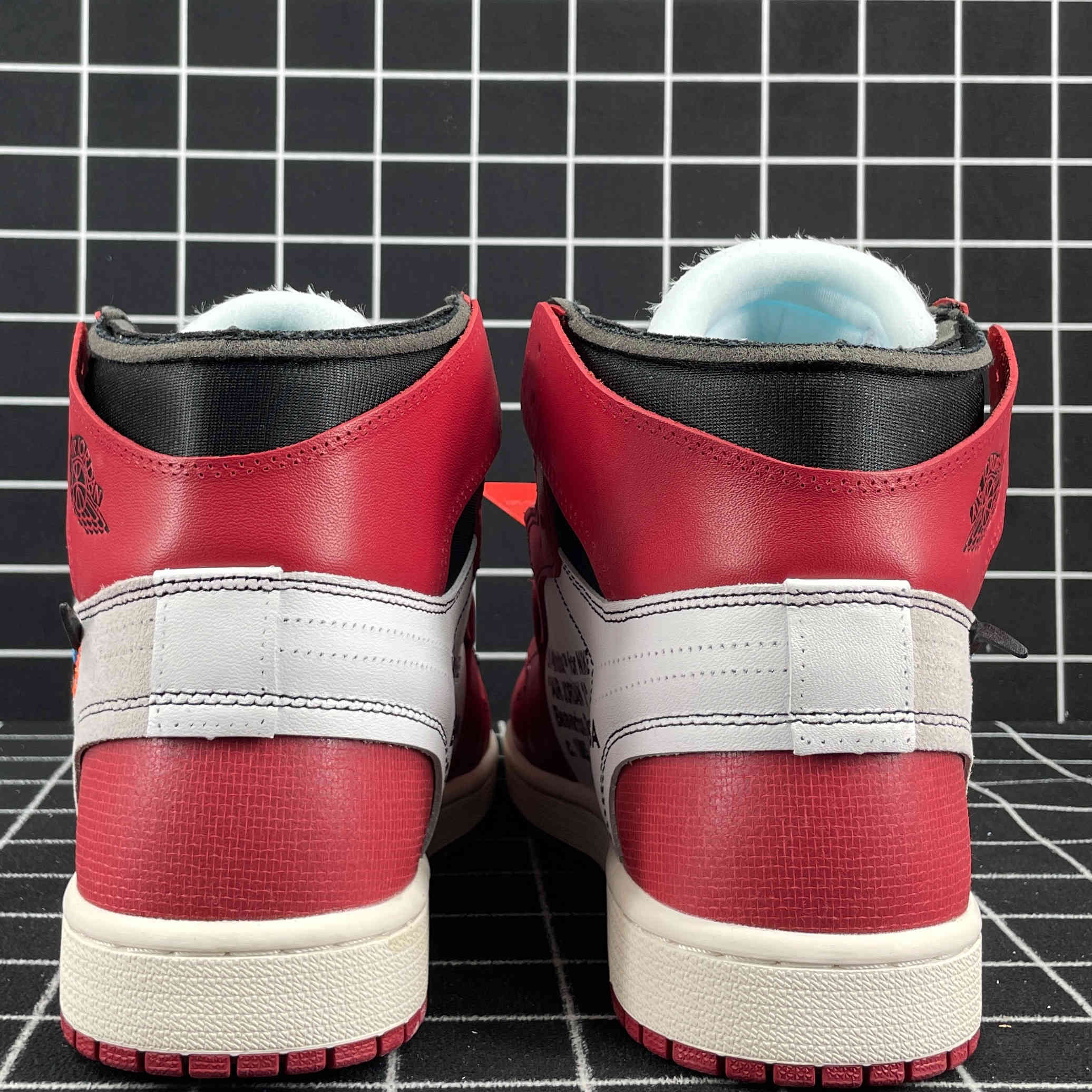 Jordan 1 Retro High Chicago Replica