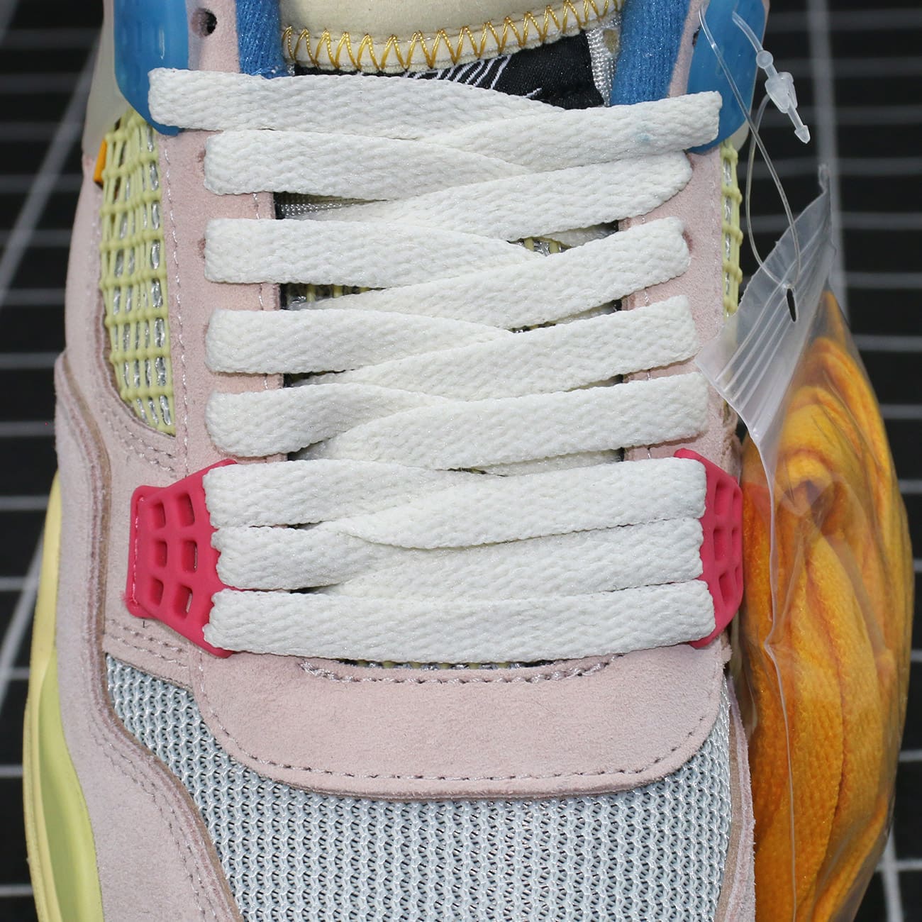 Jordan 4 Retro Union Guava Ice Replica