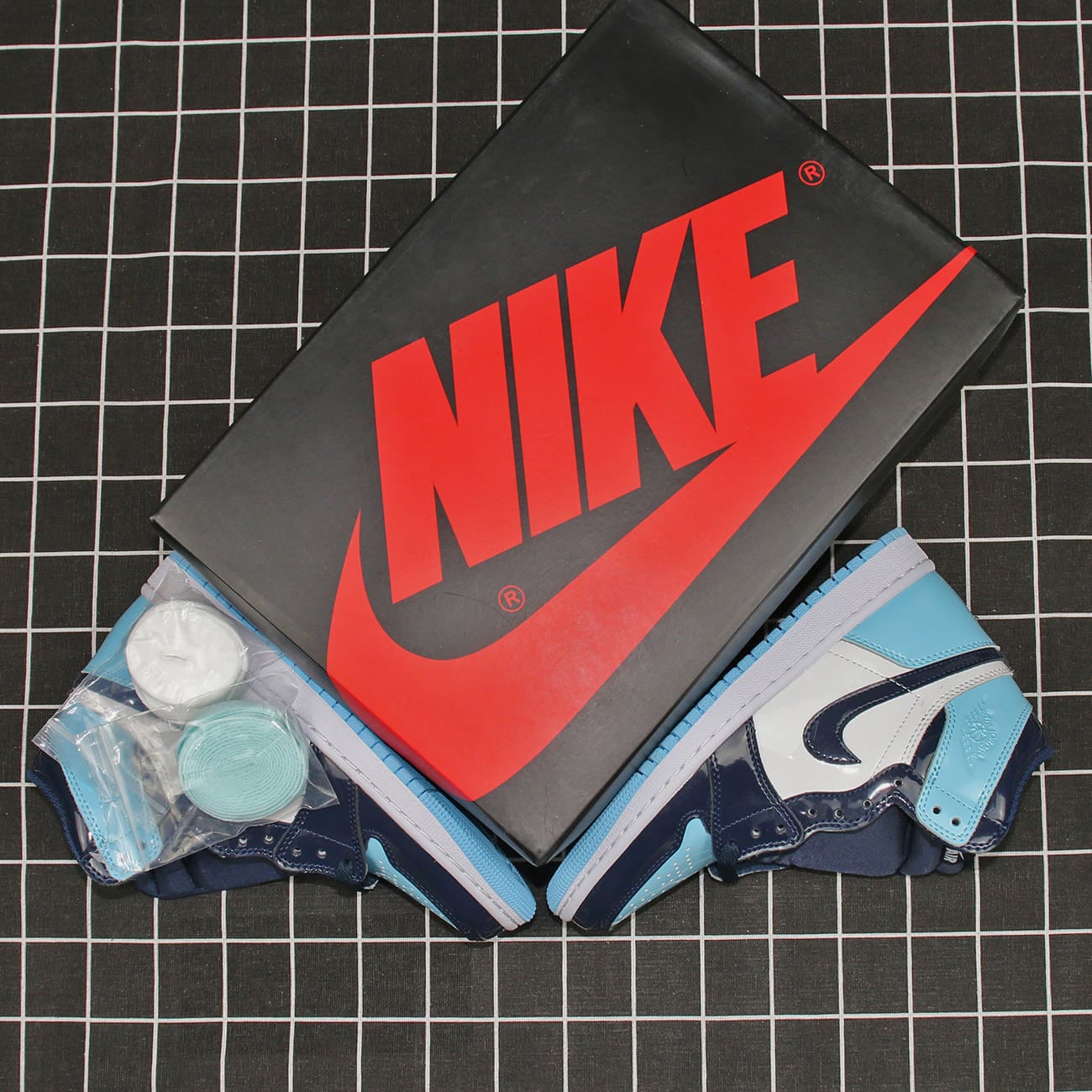 Jordan 1 Retro High UNC Patent (W) Replica