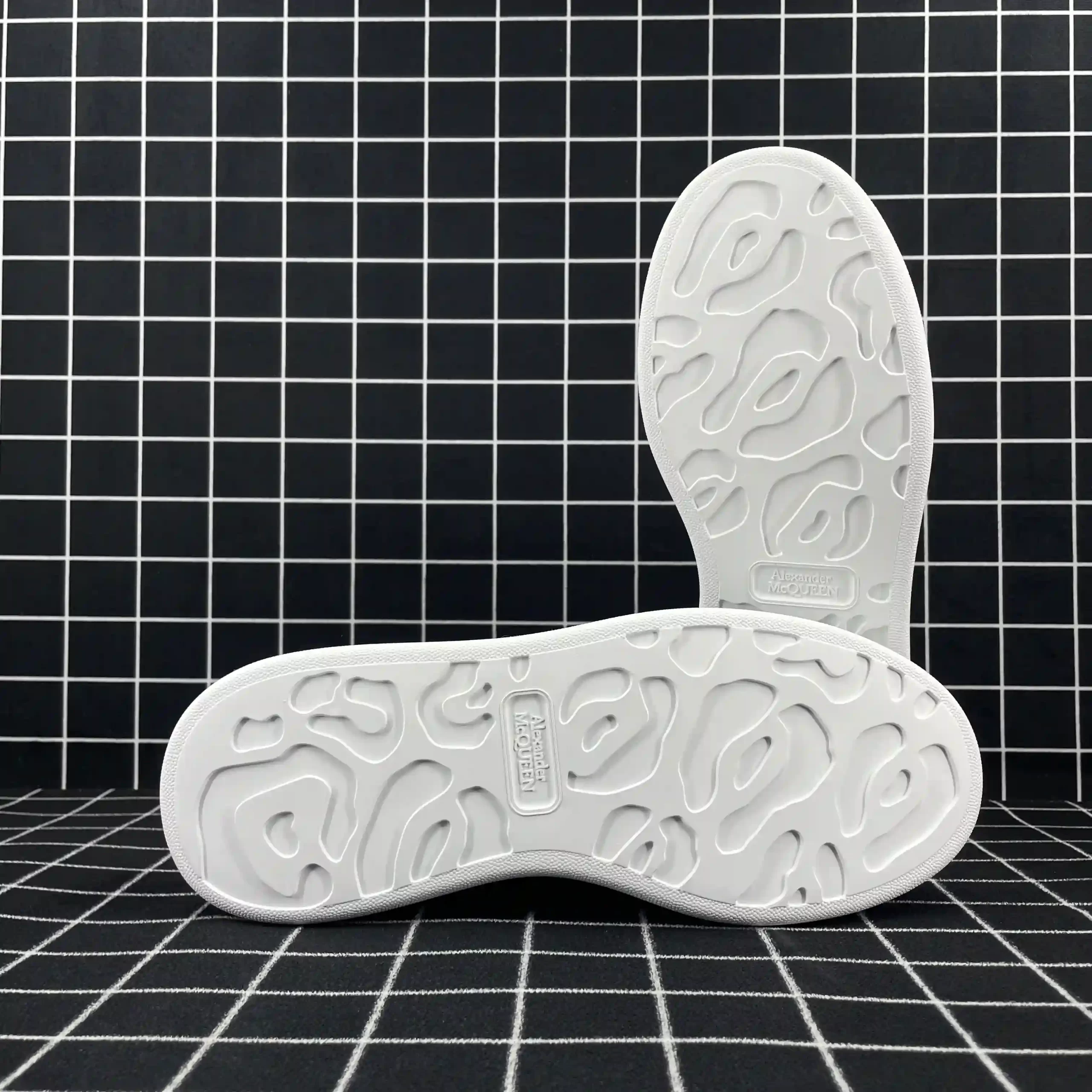 Alexander McQueen Oversized Sneaker Black Smooth Calf Leather with White Leather Heel Replica