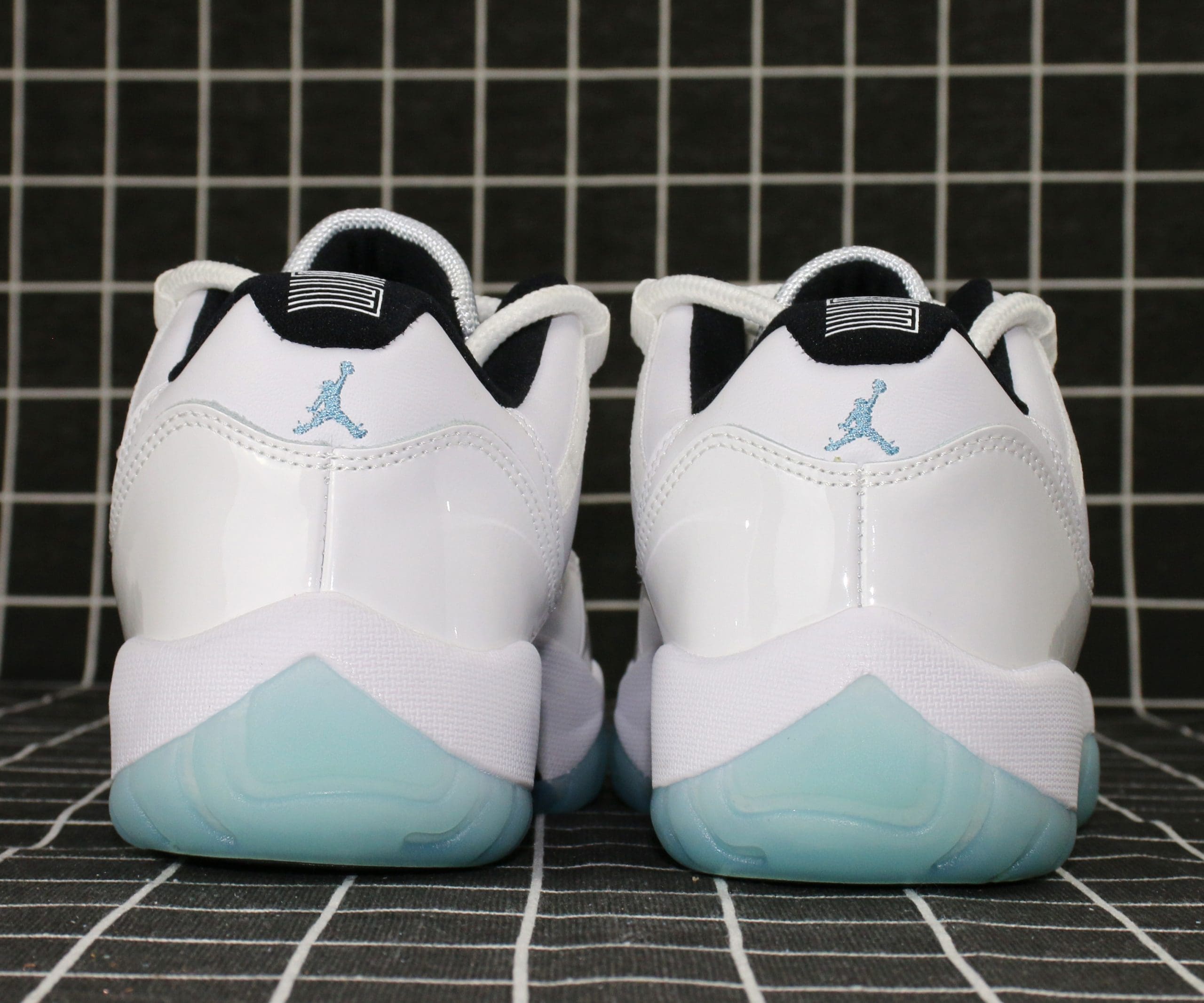 Air Jordan 11 Retro Low Legend Blue Replica