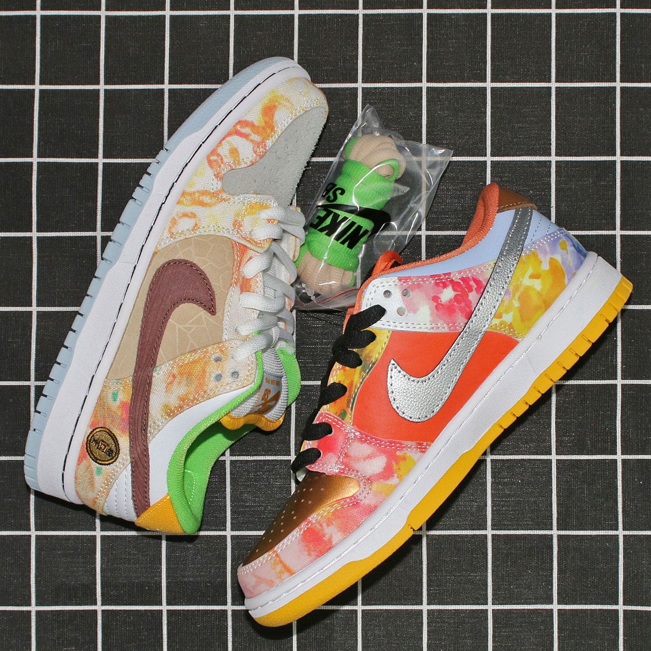 Nike SB Dunk Low Street Hawker (2021) Replica