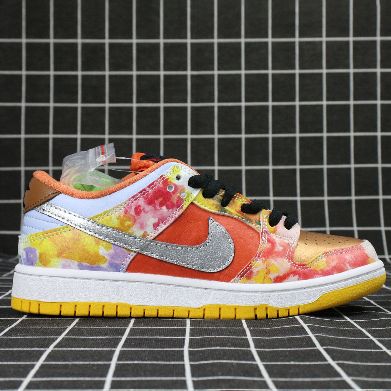 Nike SB Dunk Low Street Hawker (2021) Replica
