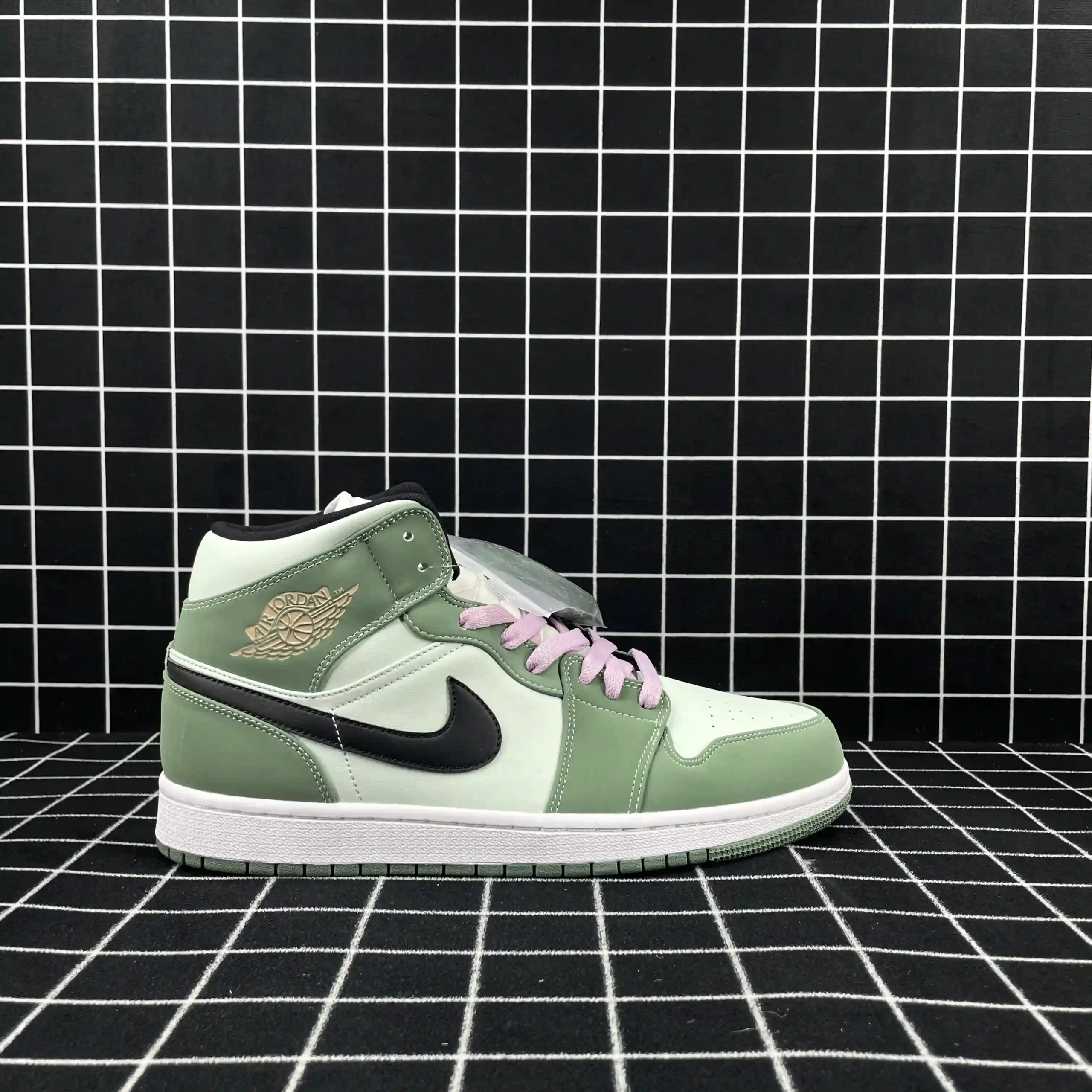Air Jordan 1 Mid Dutch Green (W) Replica