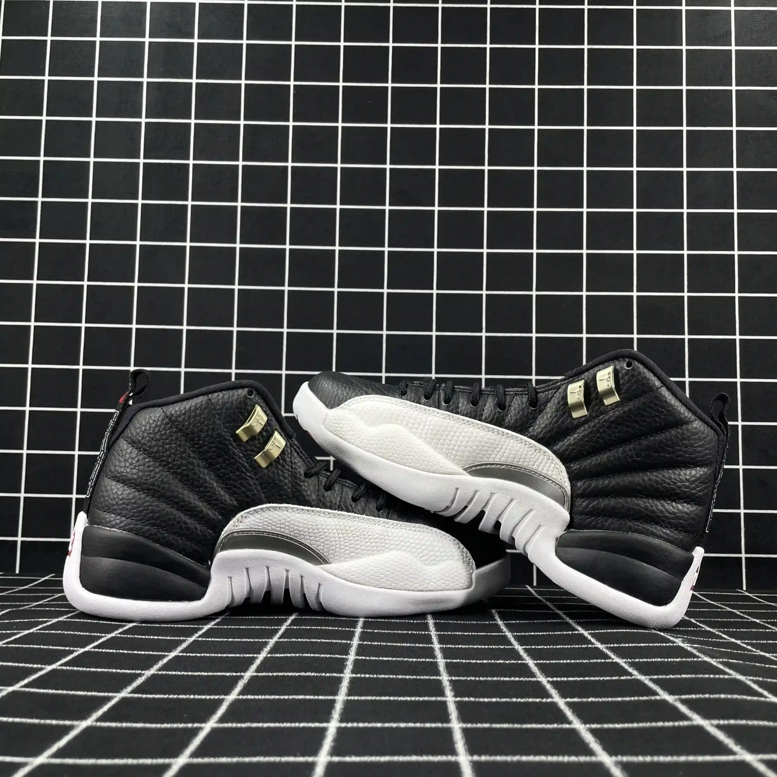 Air Jordan 12 Playoffs (2022) Replica