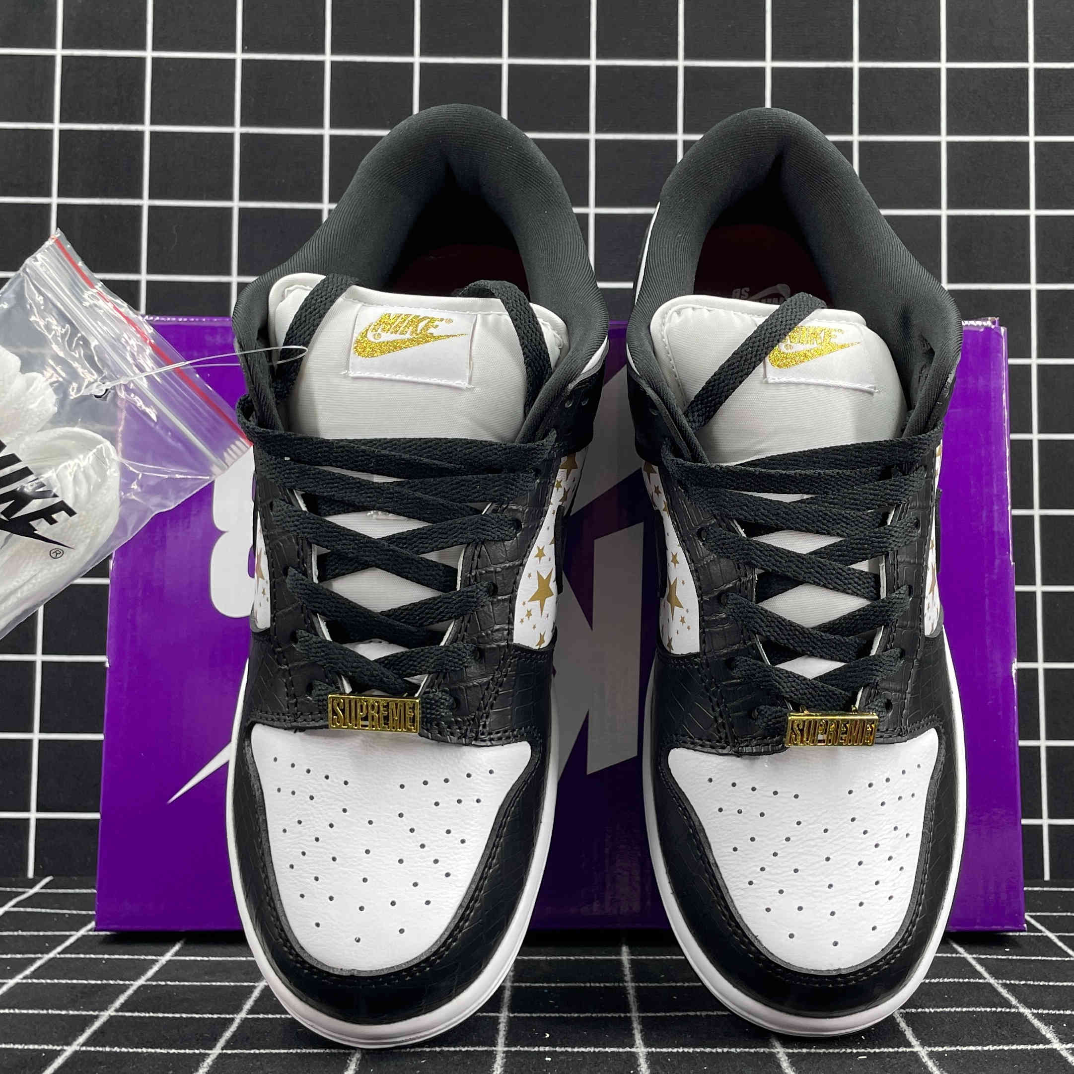 S*pre x dunk low og sb qs black replica