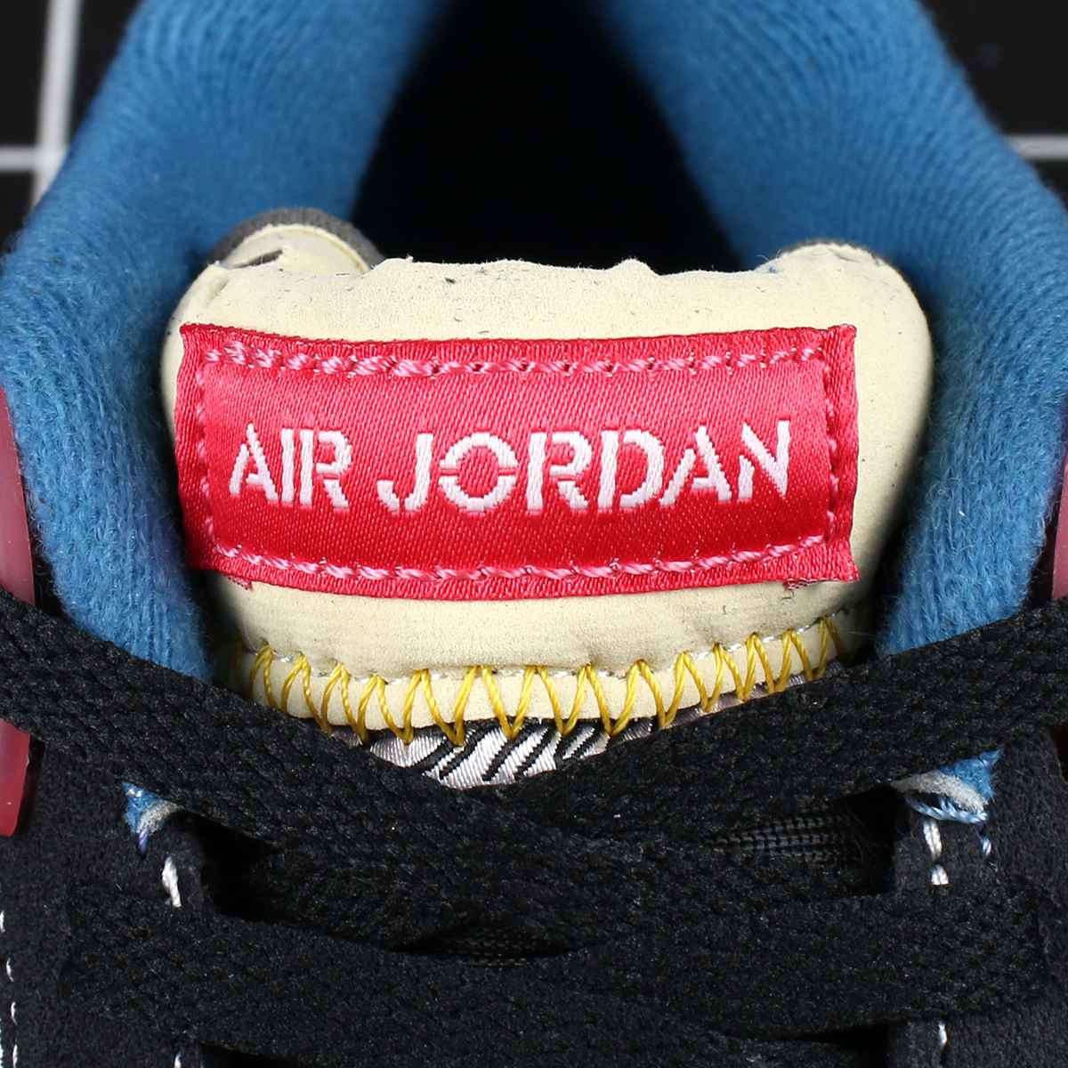 Jordan 4 Retro Union Off Noir Replica