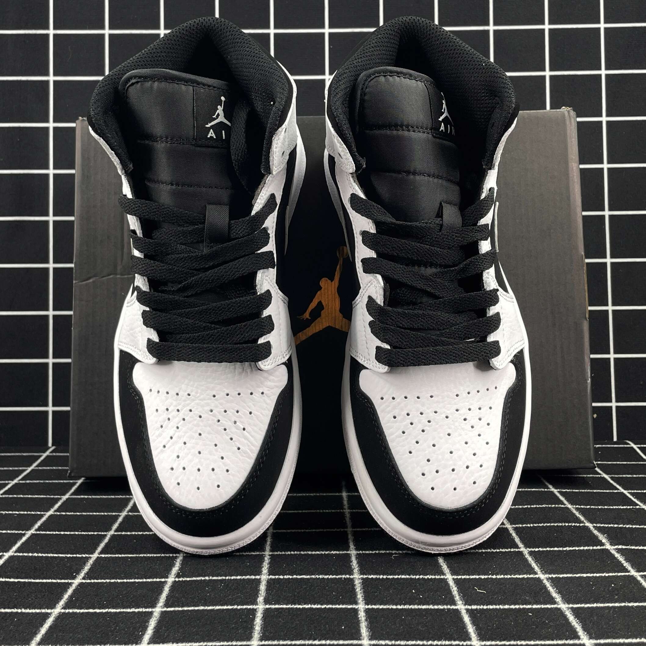 Air Jordan 1 Retro High OG NRG Not For Resale Replica