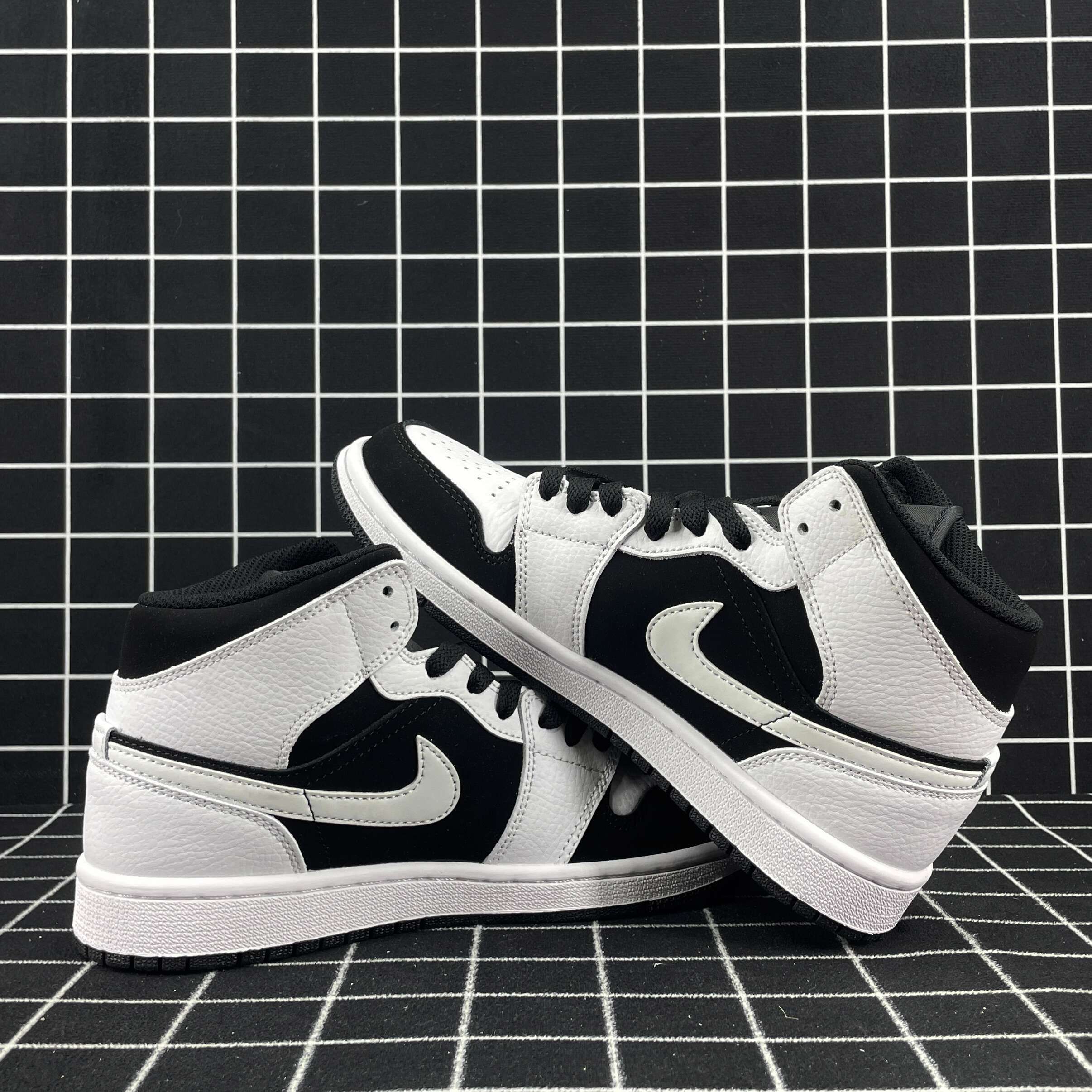 Air Jordan 1 Retro High OG NRG Not For Resale Replica