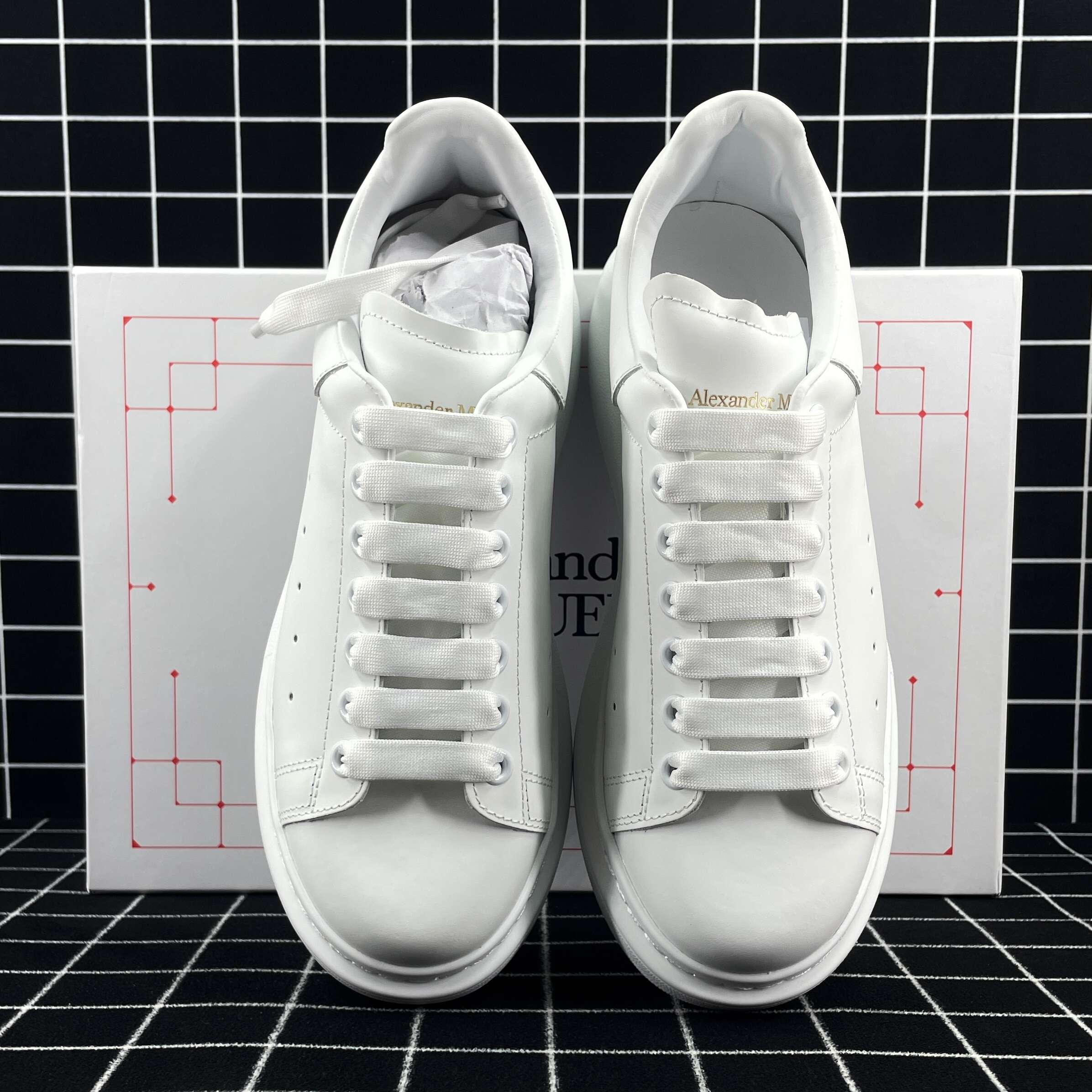 Alexander McQueen Oversized Sneaker White Smooth Calf Leather Replica