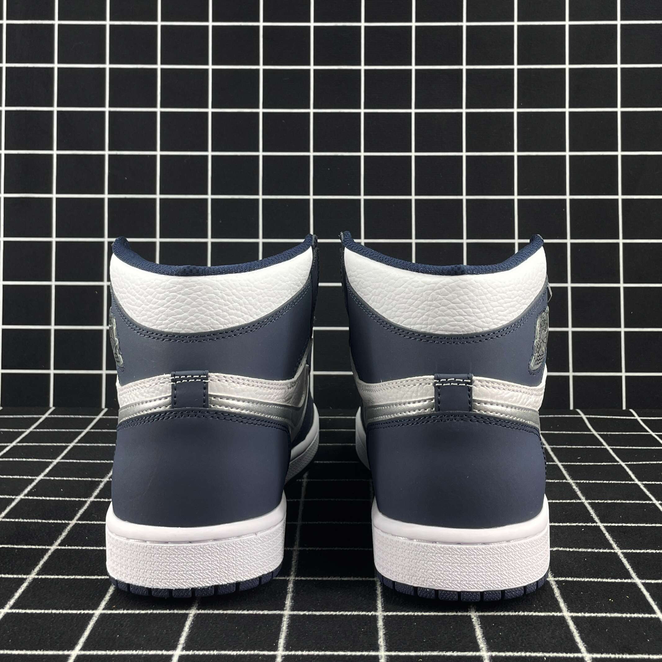 Jordan 1 Retro High CO Japan Midnight Navy (GS) Replica