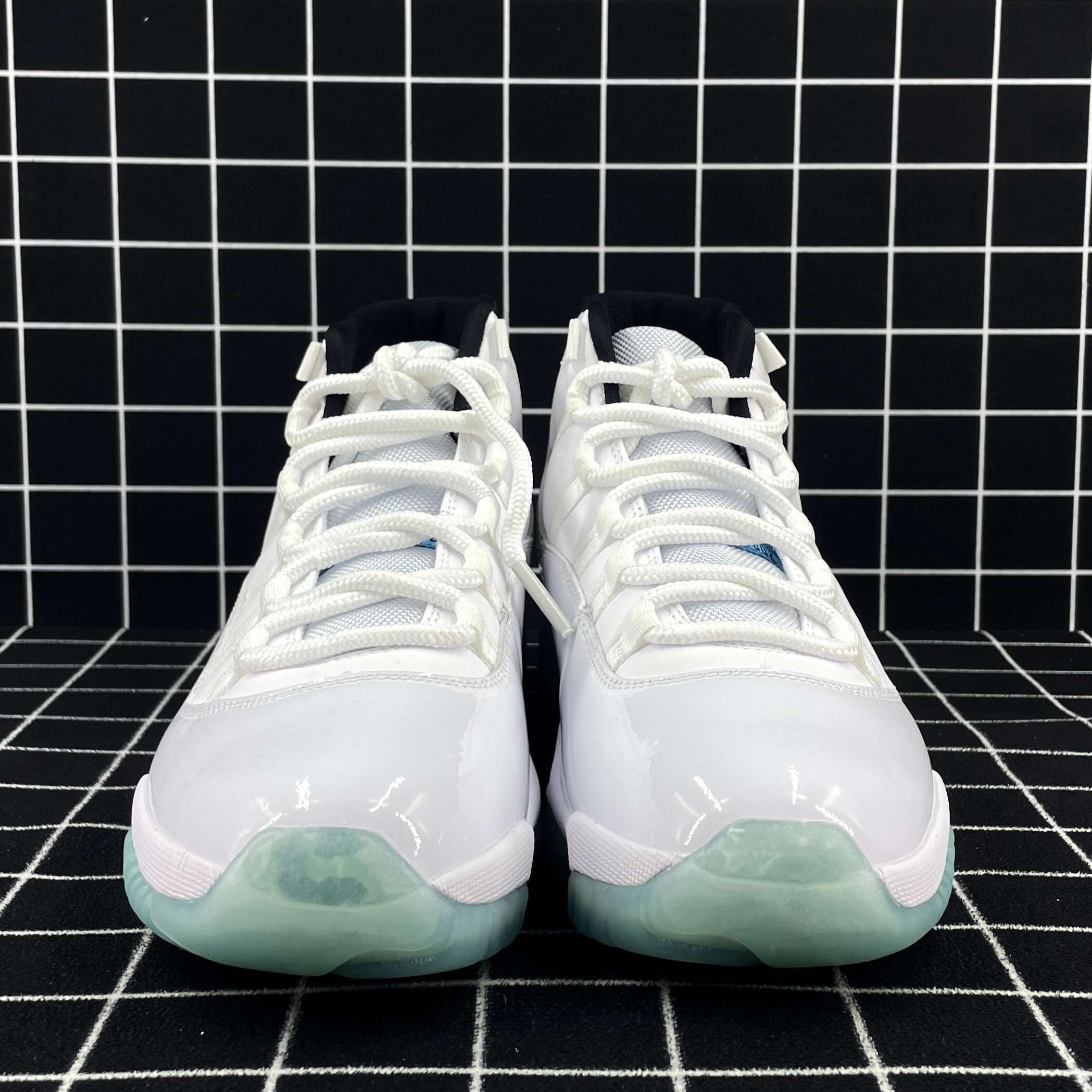 Jordan 11 Retro Legend Blue 2014 Replica