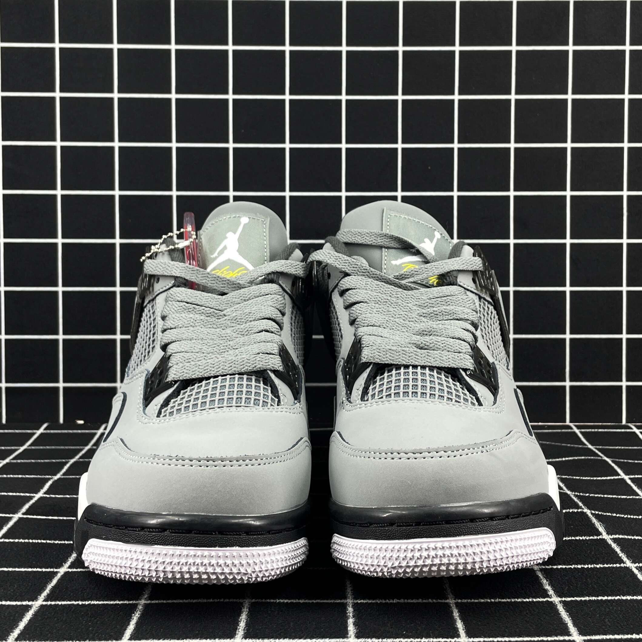 Jordan 4 Retro Cool Grey (2019) Replica