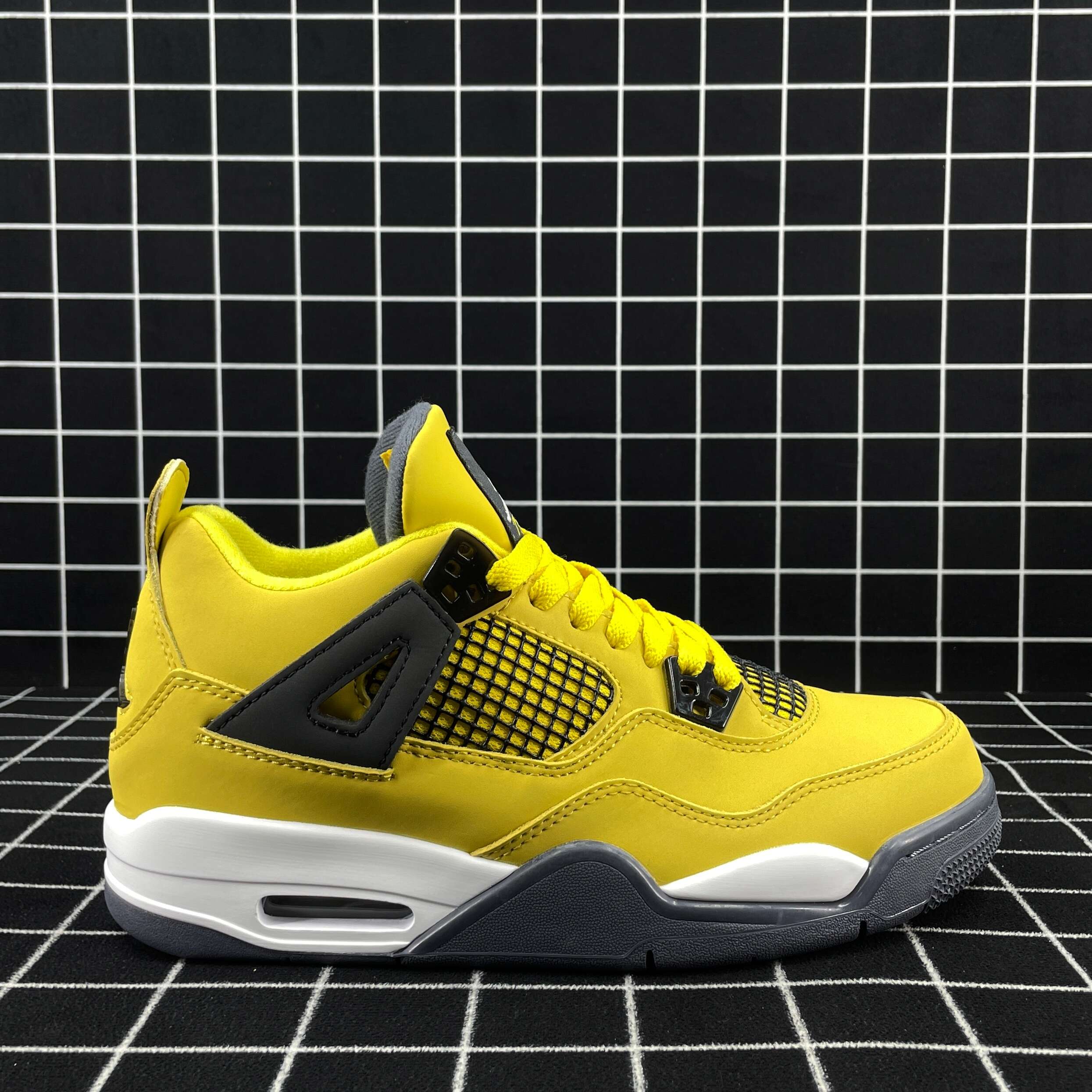 Jordan 4 Retro Lightning Replica