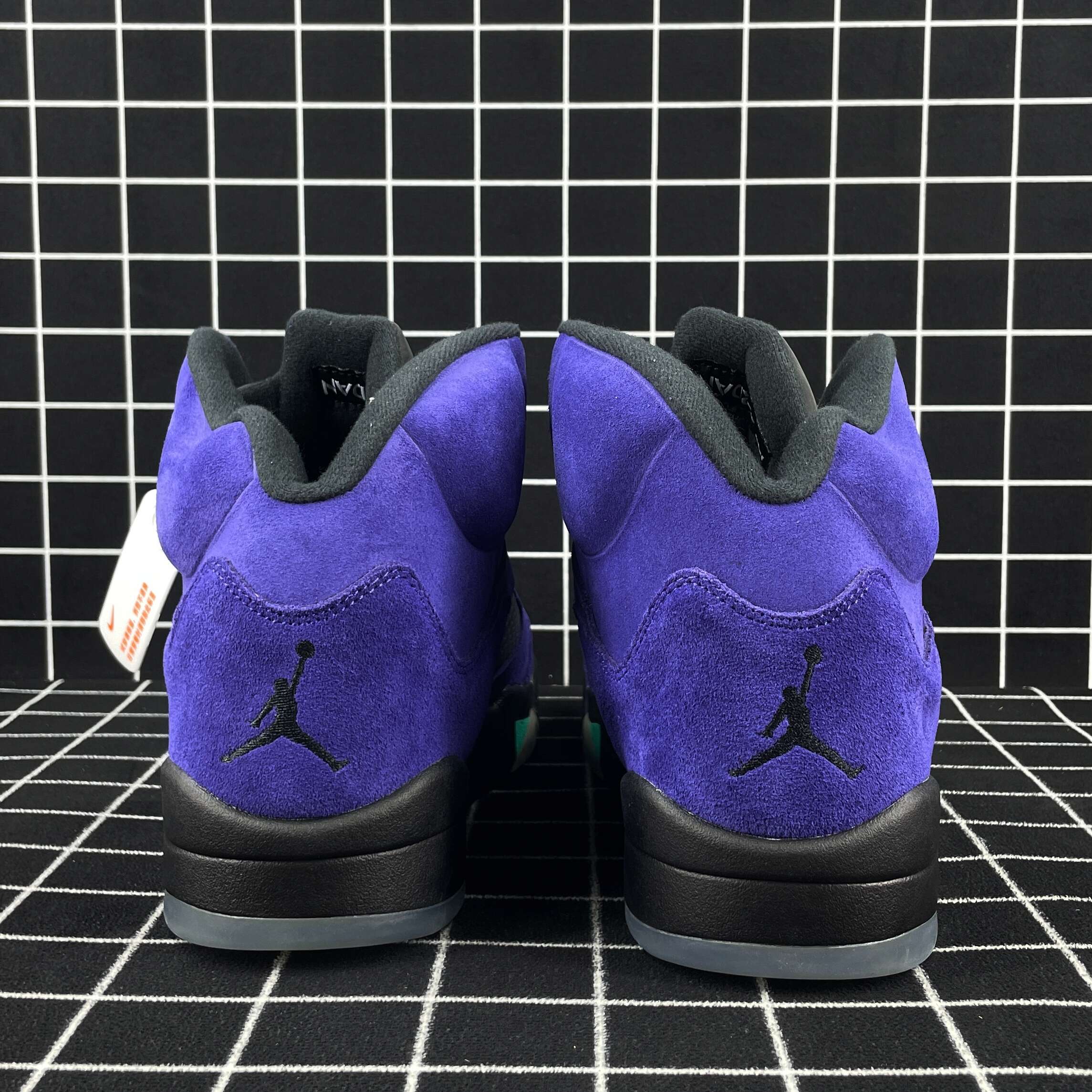 Jordan 5 Retro Alternate Grape Replica