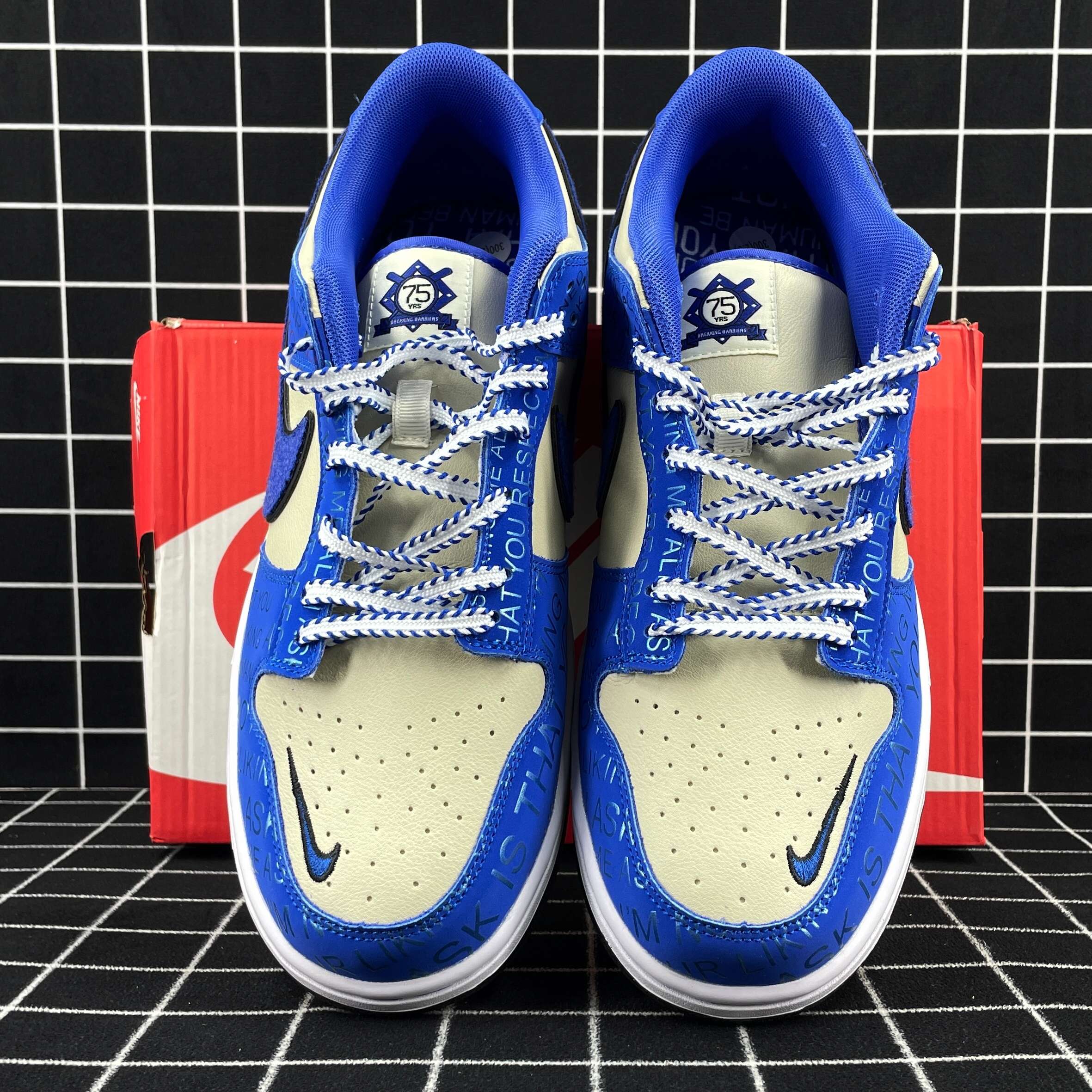 Nike Dunk Low Jackie Robinson Replica