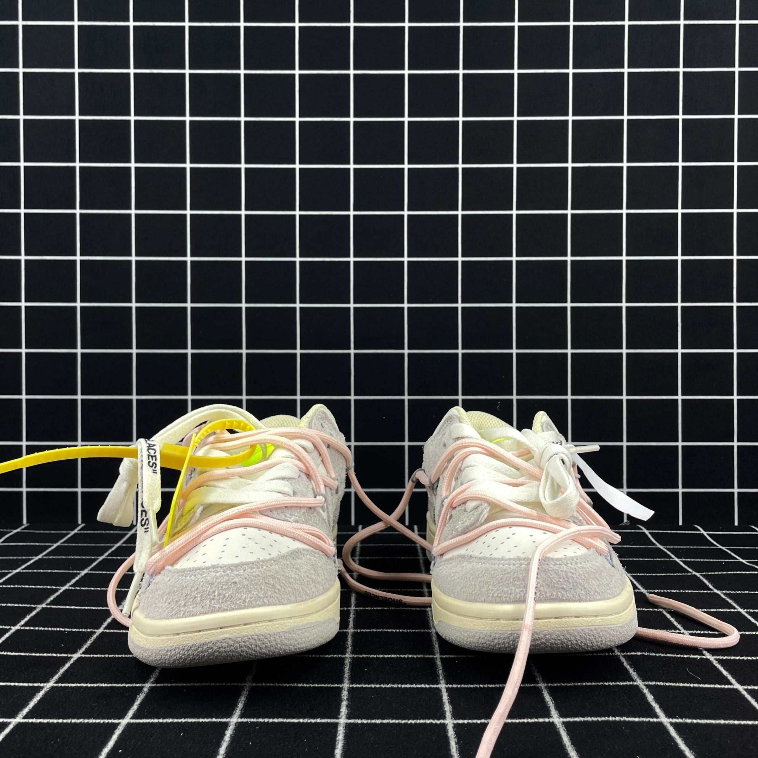 Nike Dunk Low Lot 12 of 50 Replica