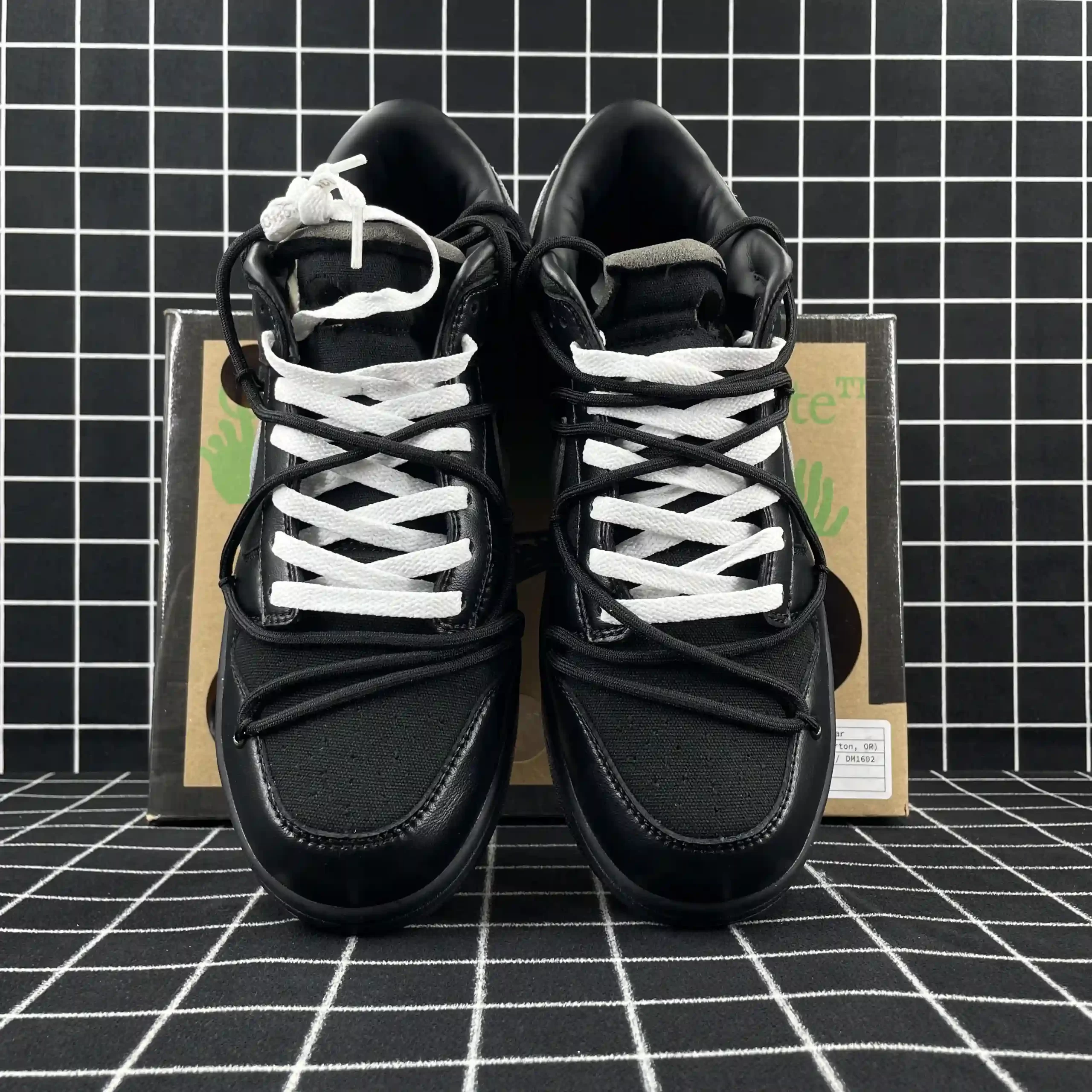 Nike Dunk Low Lot 50 of 50 Replica