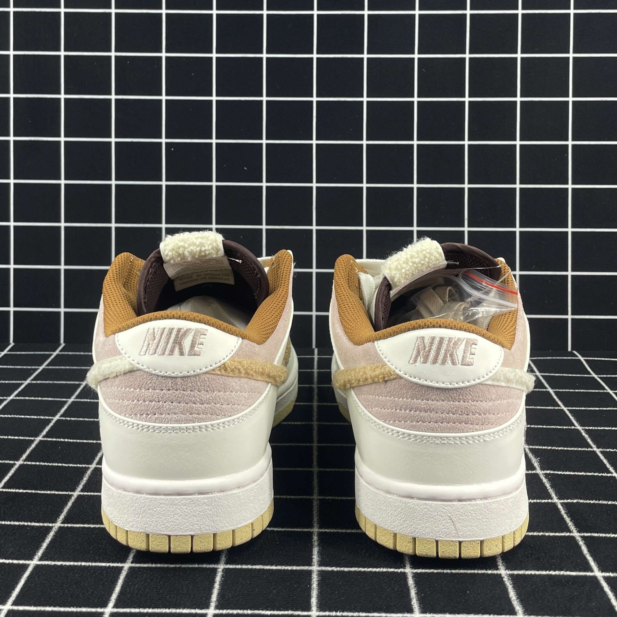 Nike Dunk Low Retro PRM Year of the Rabbit Fossil Stone (2023)