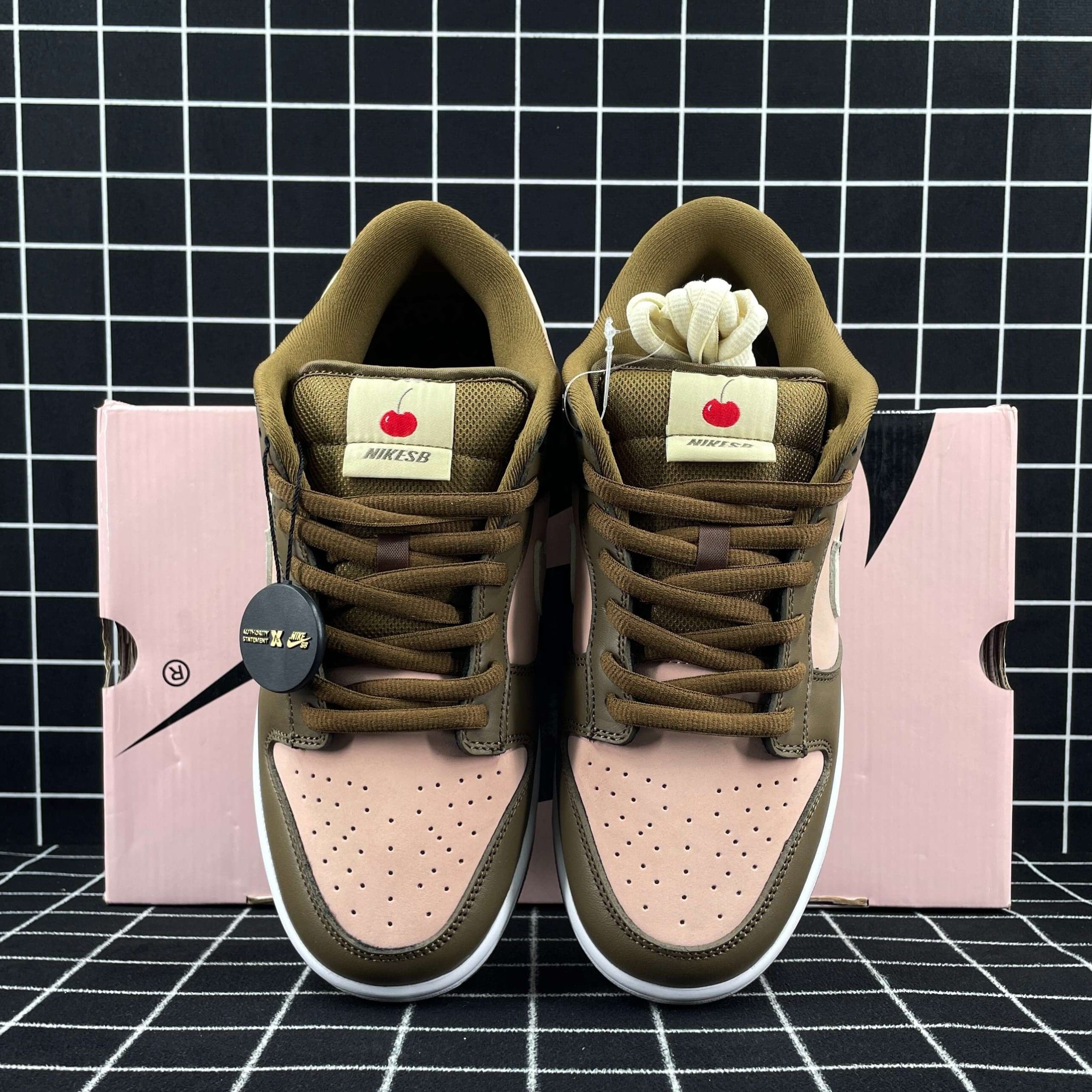 Nike Dunk SB Low Stussy Cherry Replica