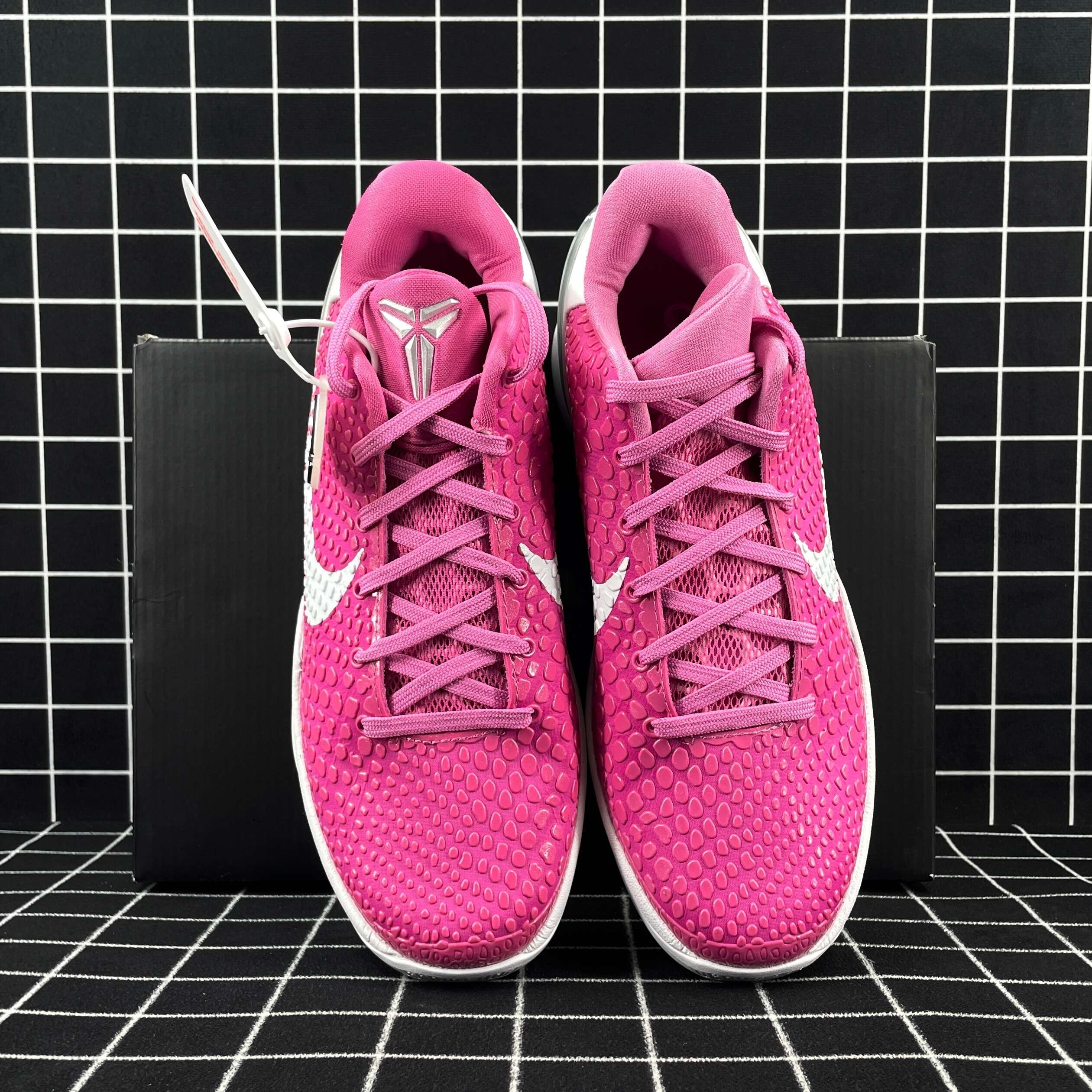 Nike Kobe 6 Think Pink Replica