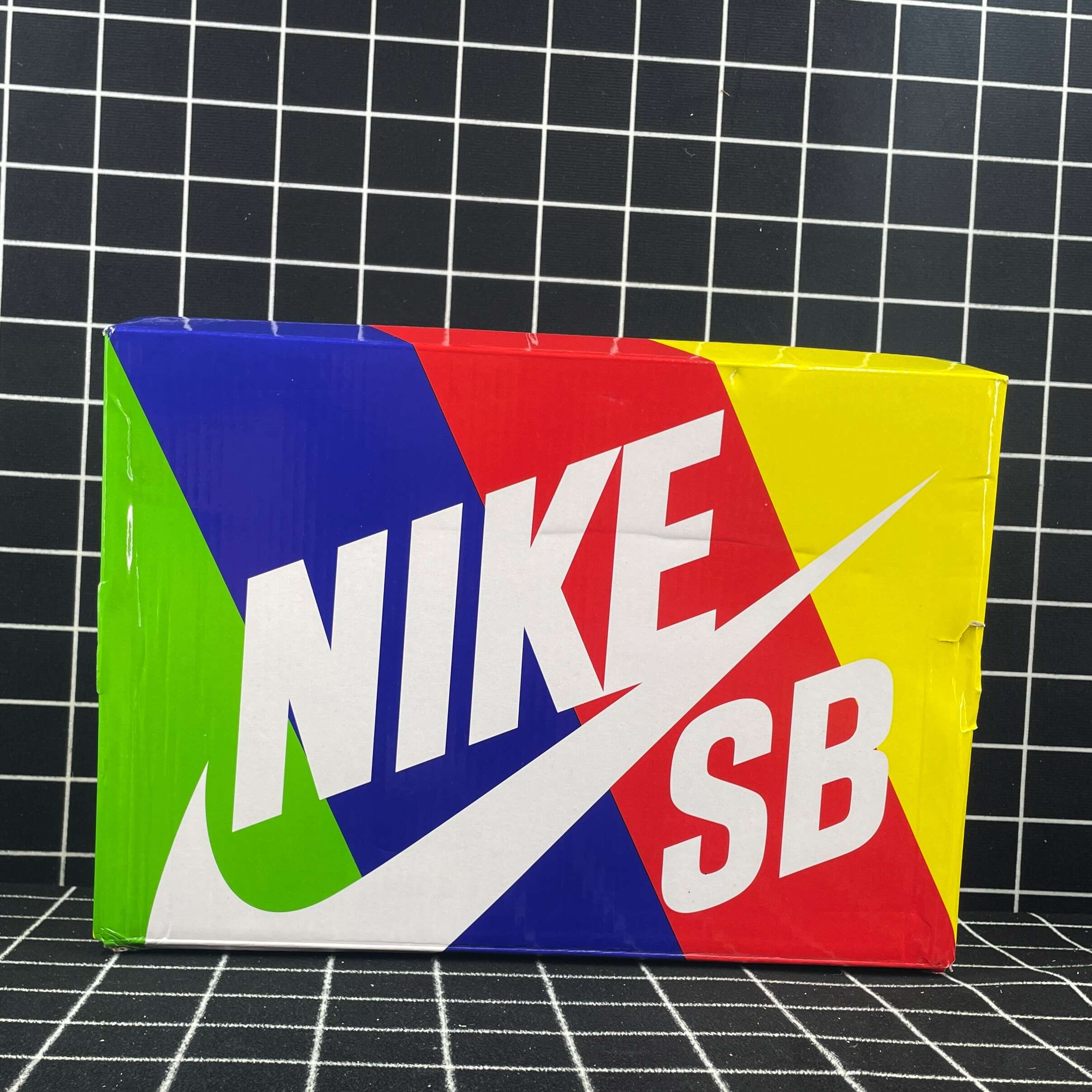 Nike SB Dunk High Pro froSkate All Love Replica