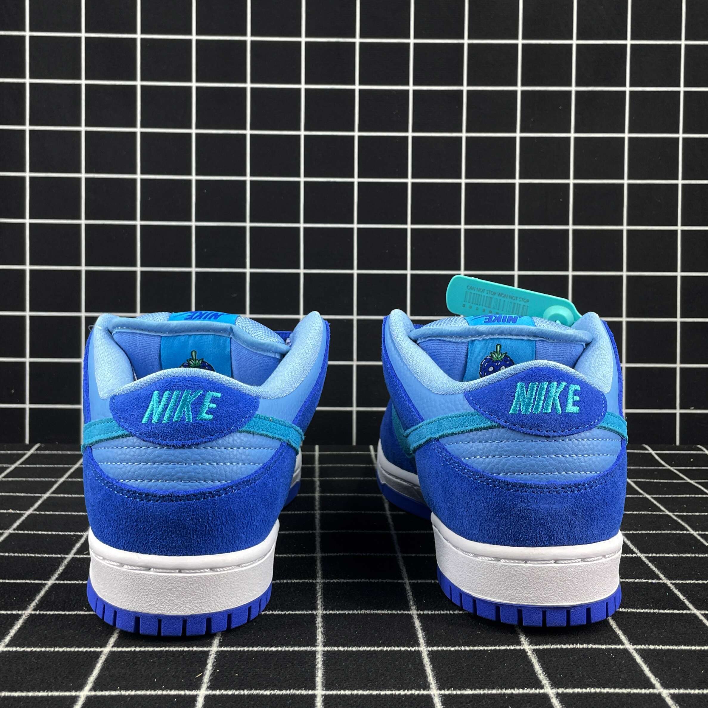 Nike SB Dunk Low Blue Raspberry Replica