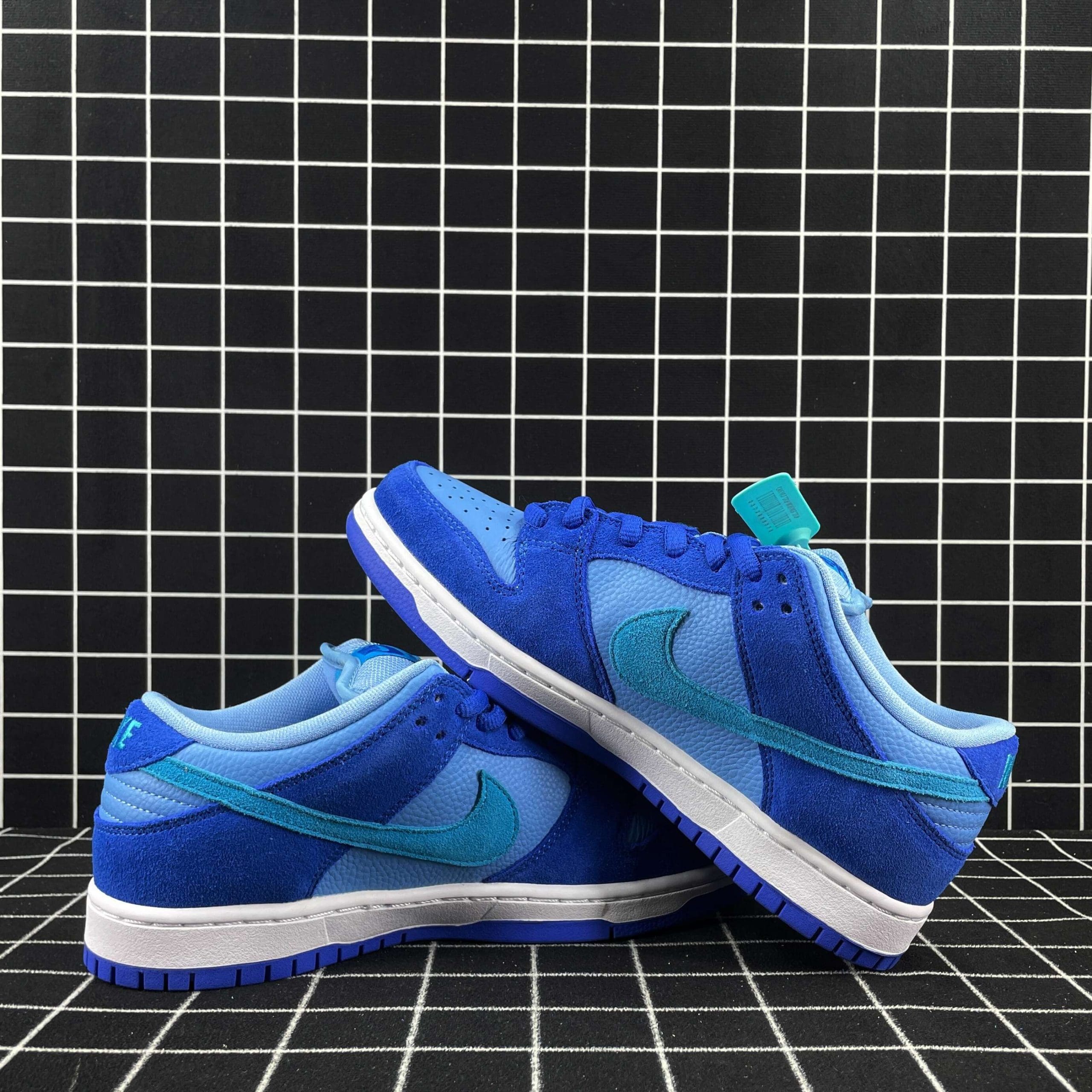 Nike SB Dunk Low Blue Raspberry Replica