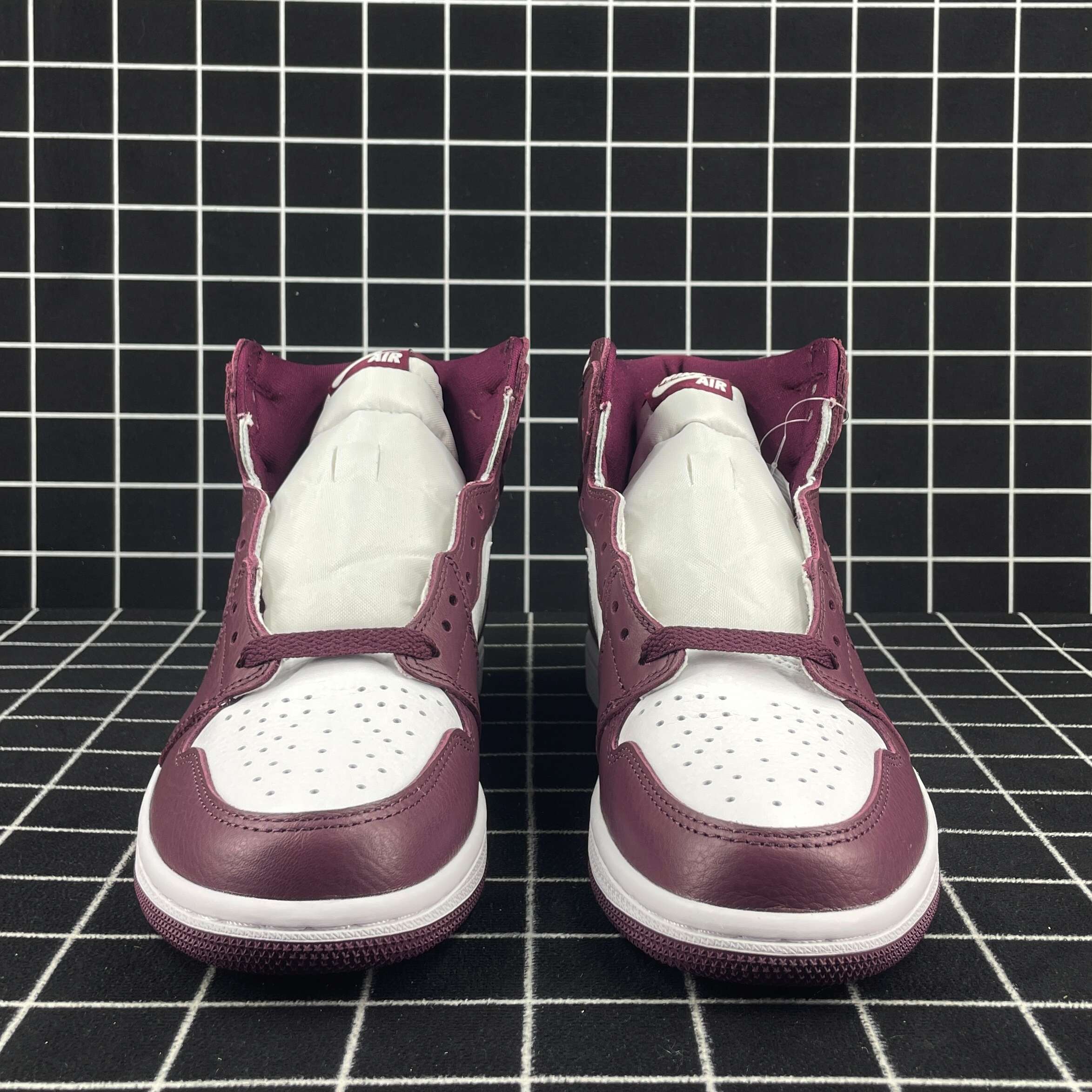 Special Offer Air Jordan 1 Retro High OG Bordeaux Replica