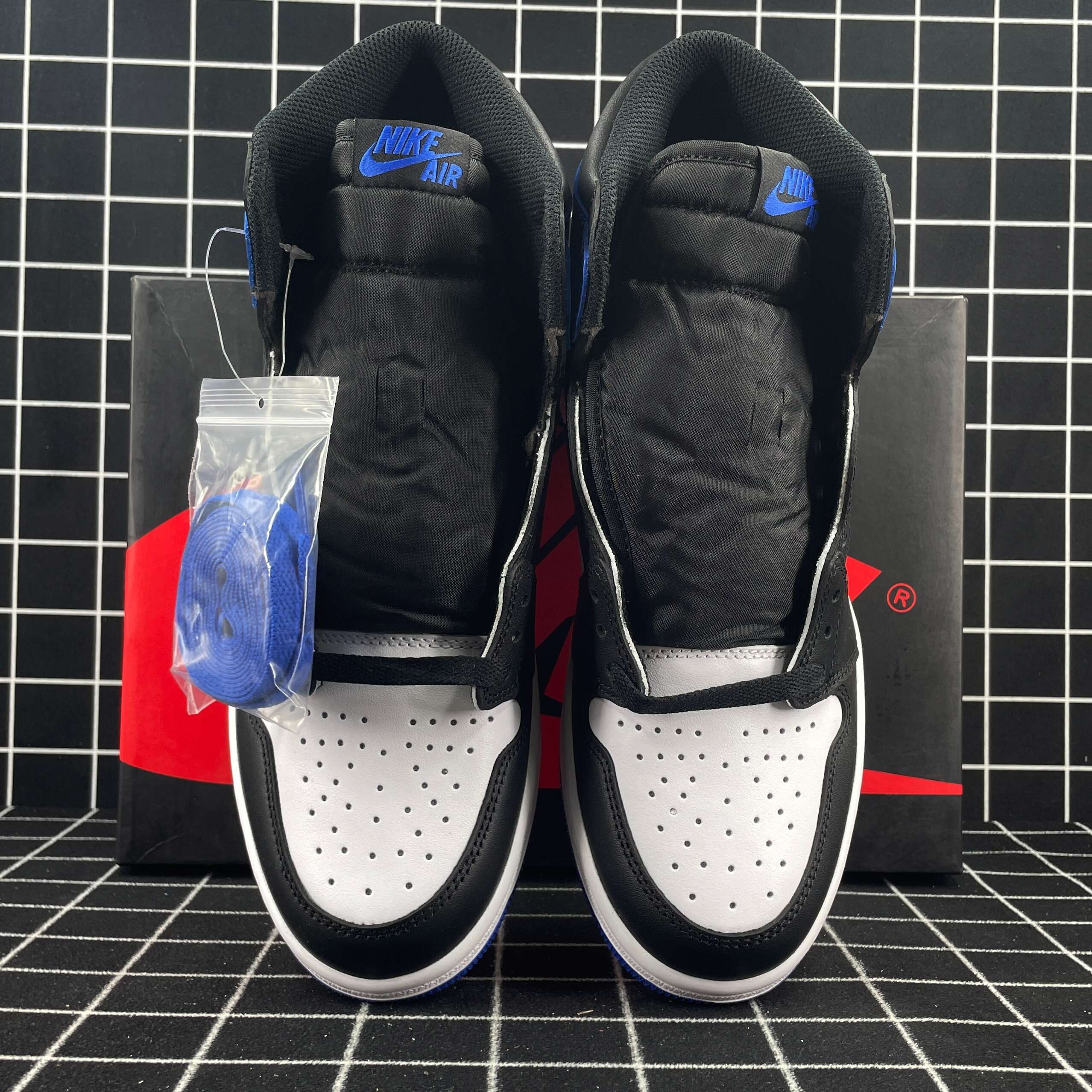 Special Offer Air Jordan 1 Retro High OG Royal Toe Replica
