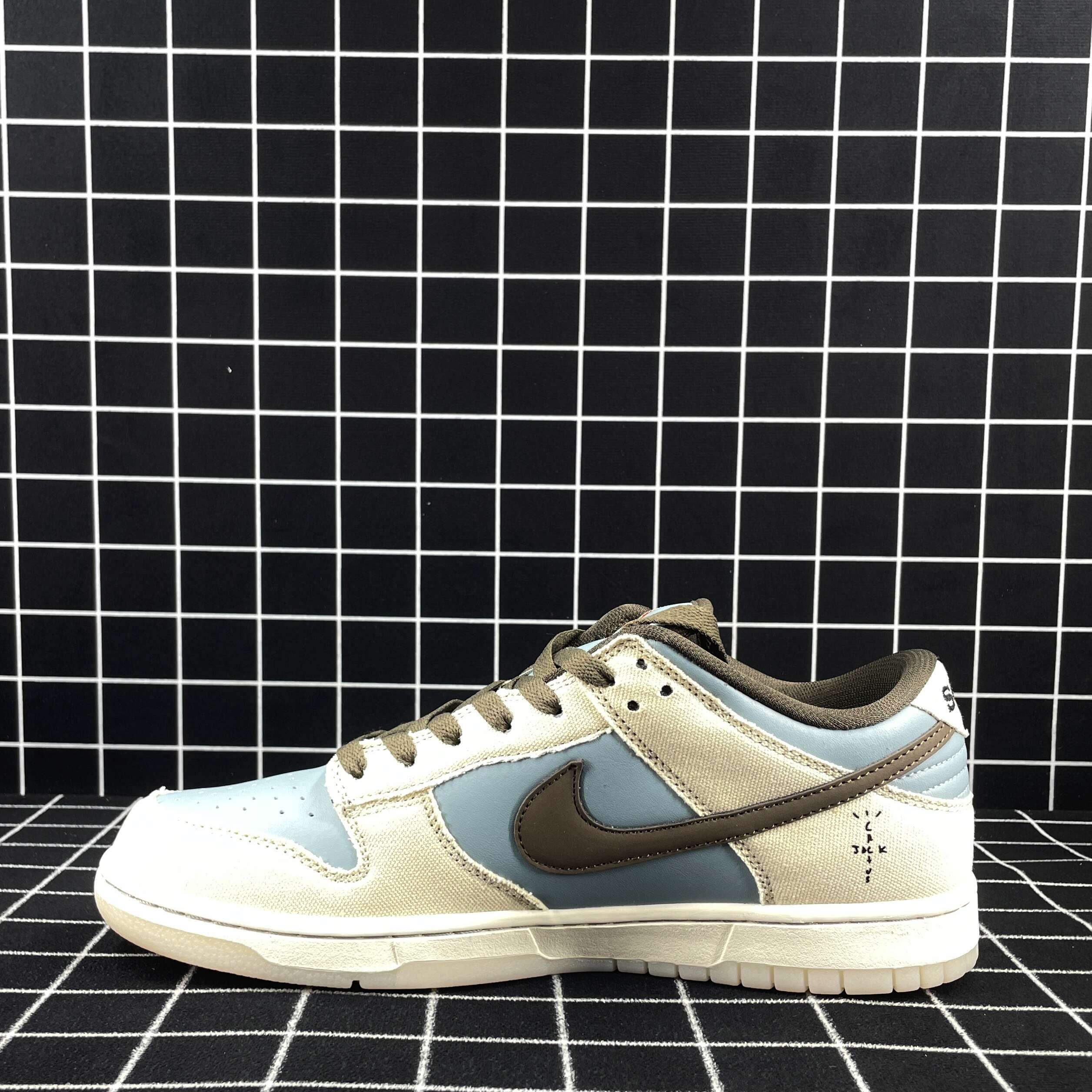 Travis Scott PlayStation x Nike Dunk Lows Replica