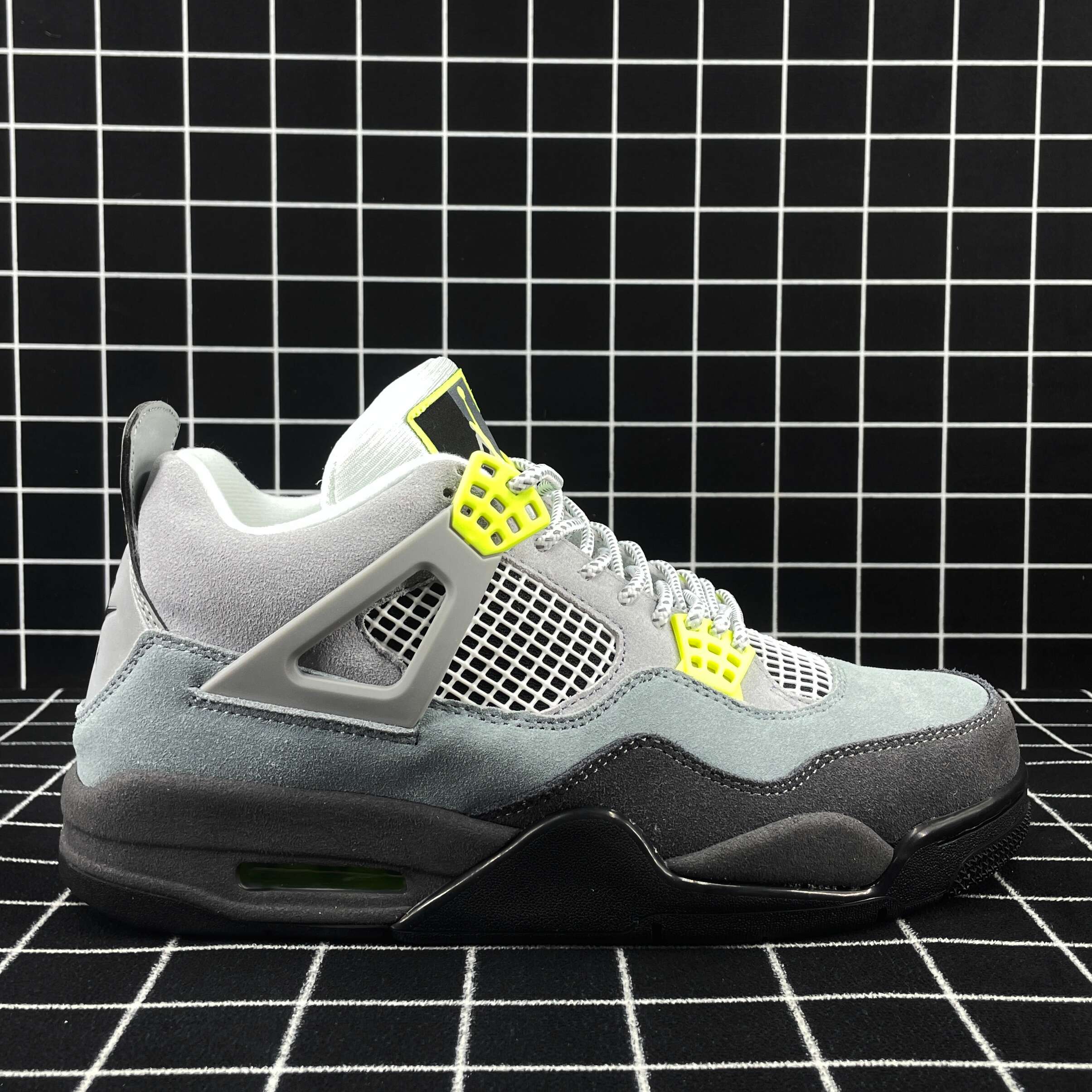 Air Jordan 4 Retro SE GS Neon 95 Replica