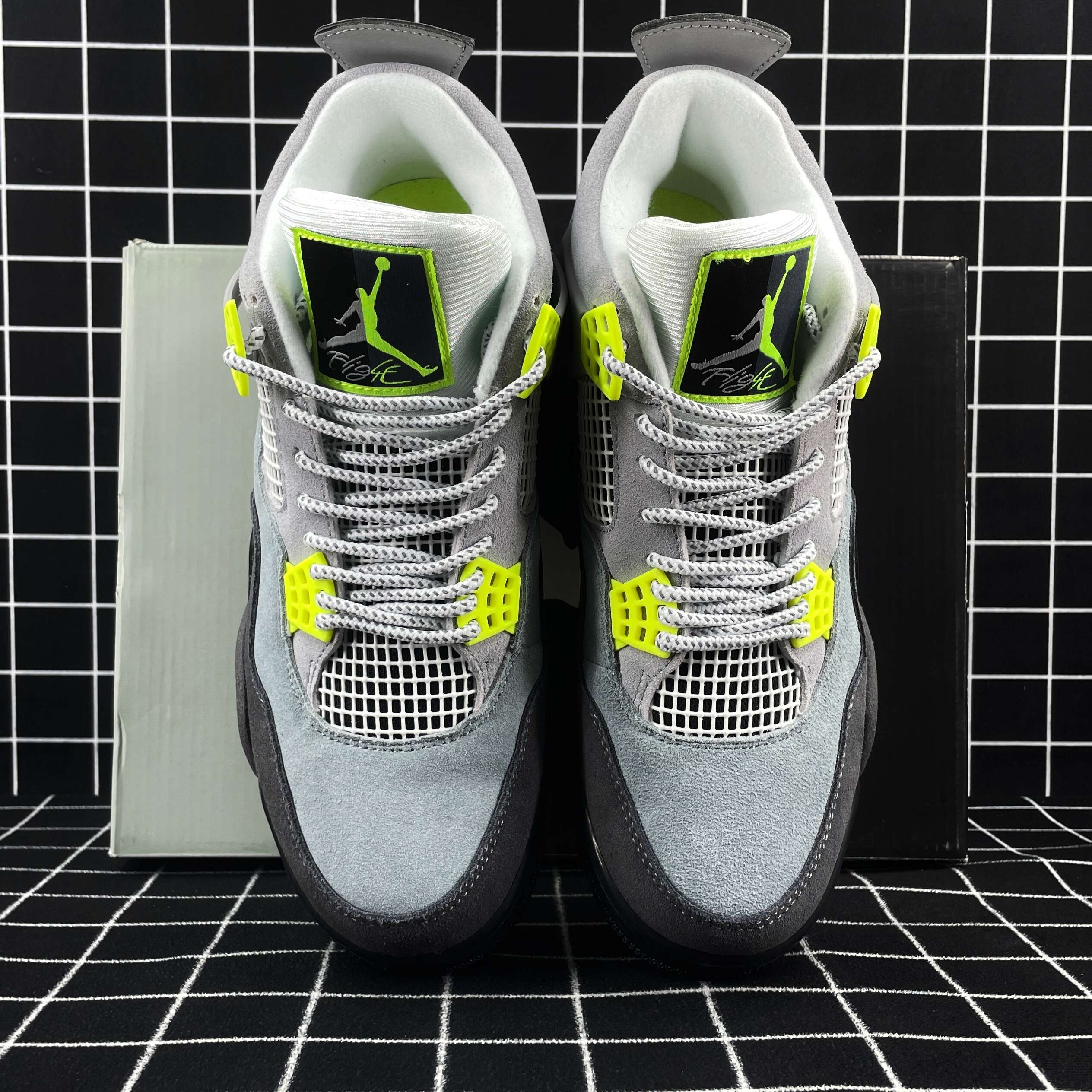 Air Jordan 4 Retro SE GS Neon 95 Replica