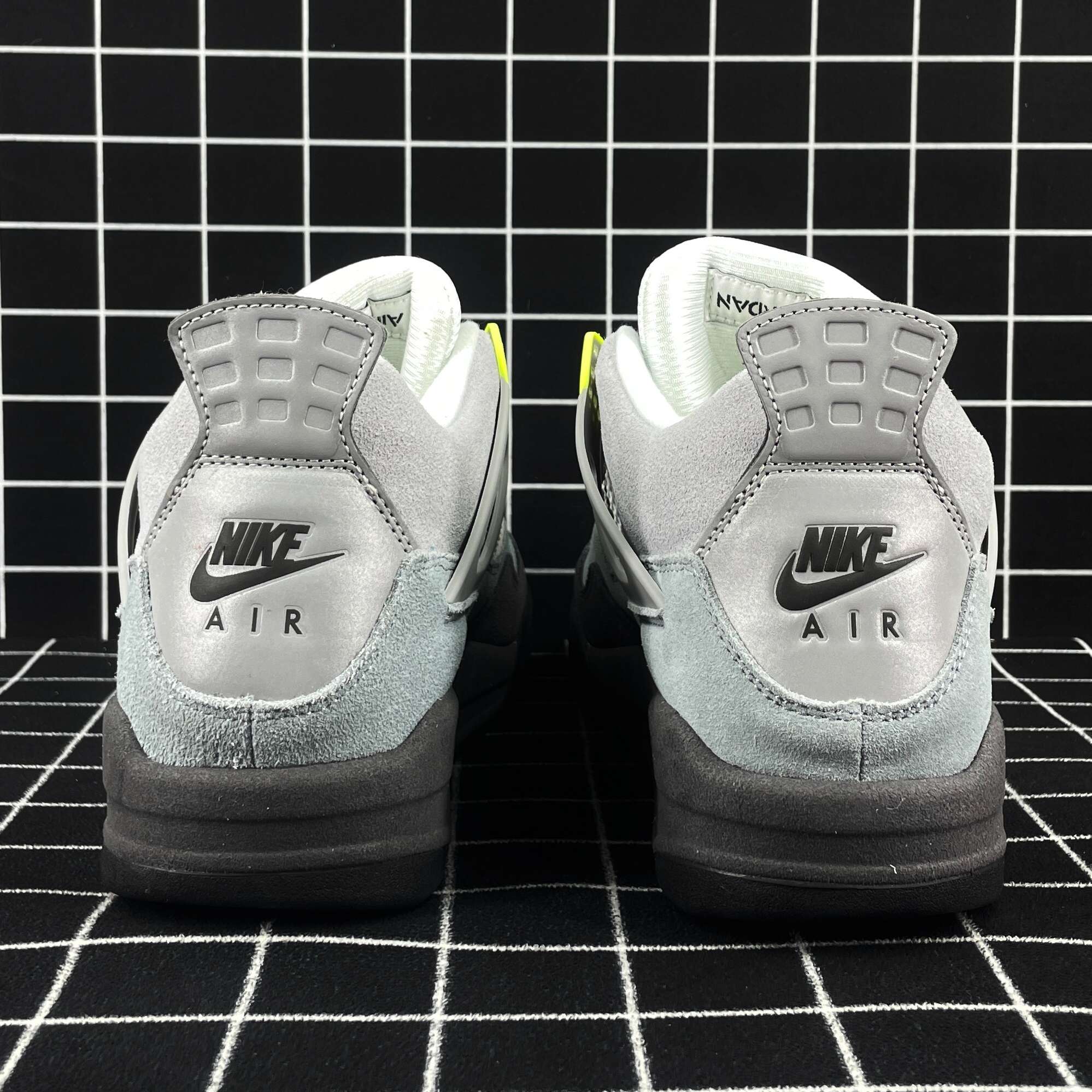 Air Jordan 4 Retro SE GS Neon 95 Replica