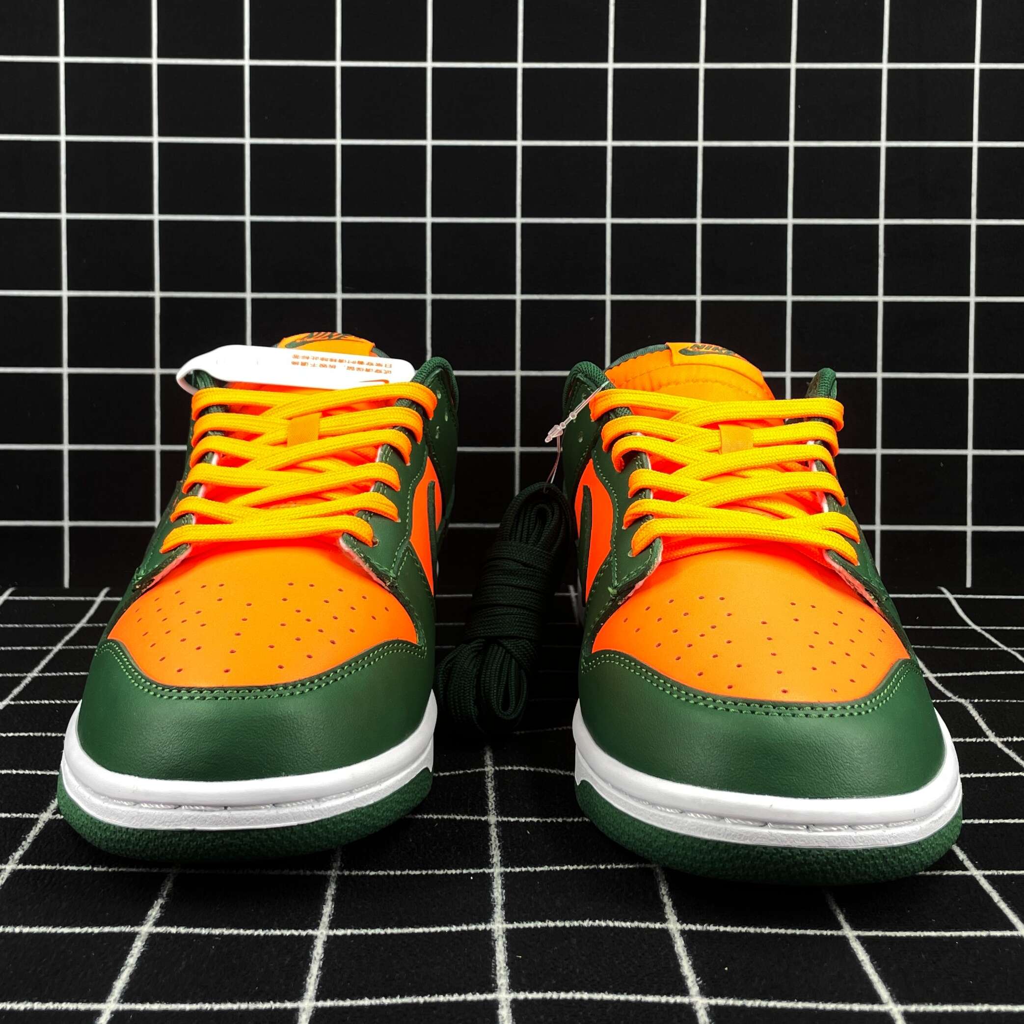 Nike Dunk Low Retro Miami Hurricanes Replica