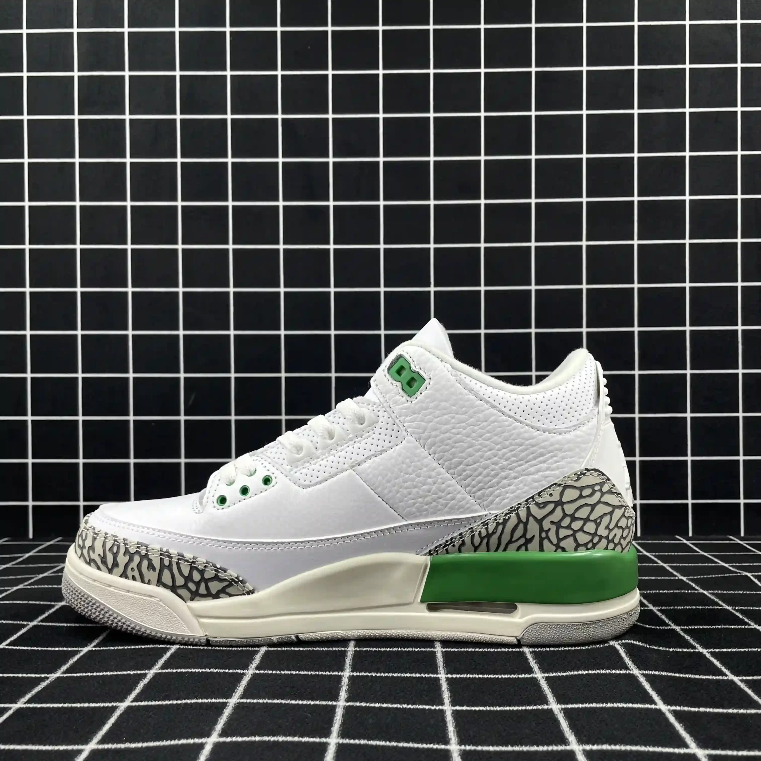 Air Jordan 3 Retro Lucky Green Replica