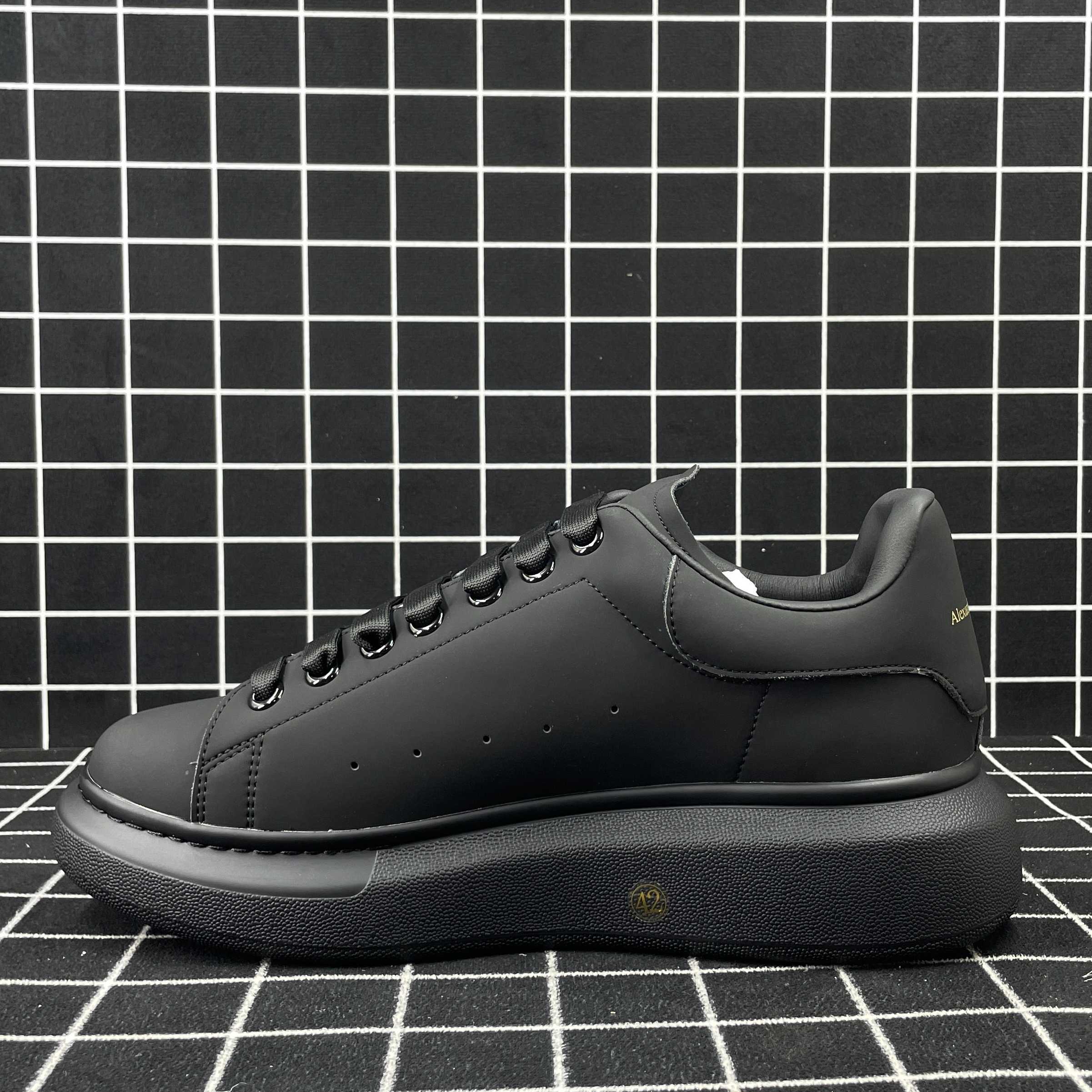 Alexander McQueen Oversized Sneaker Black Suede Goatskin Replica