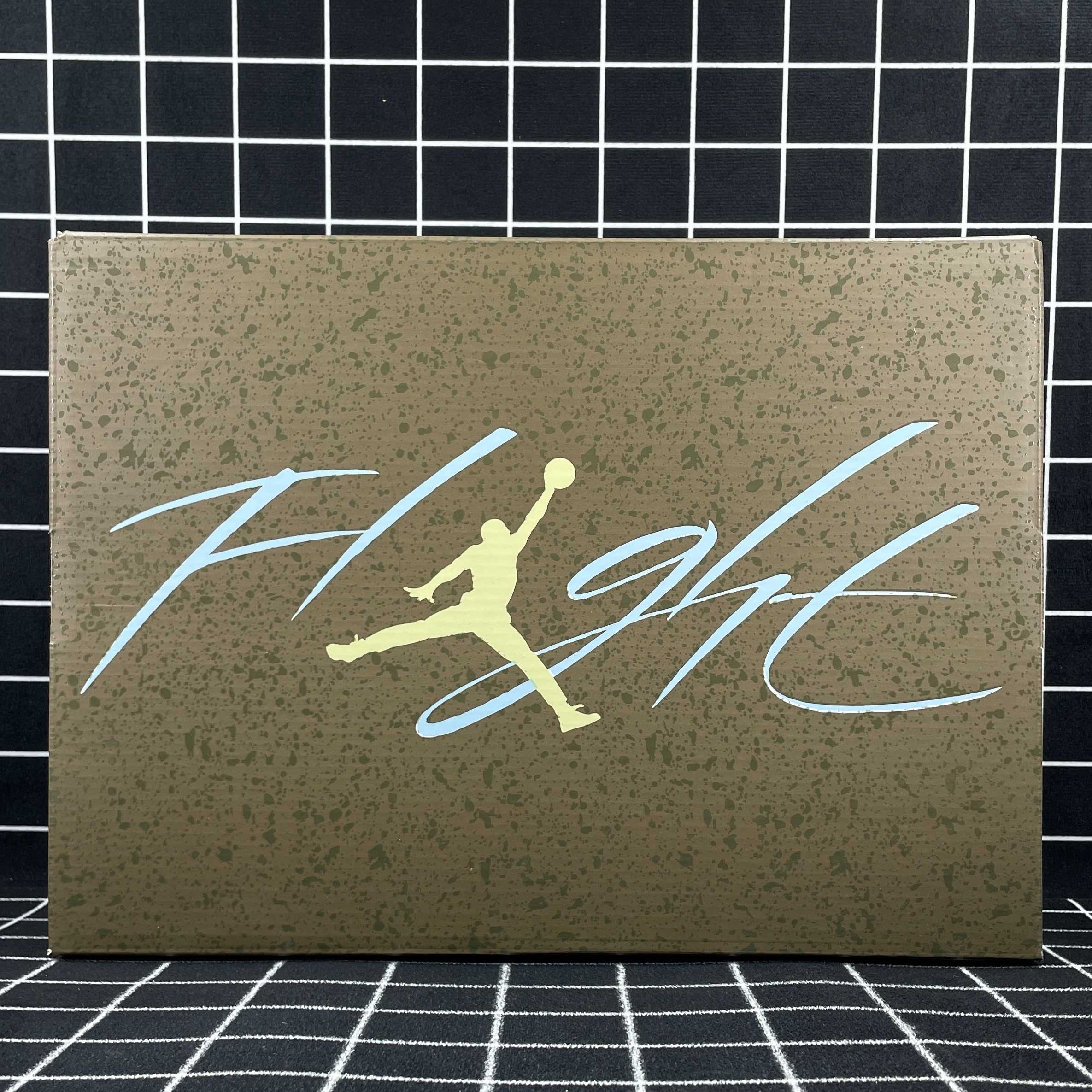 Jordan 4 Retro SE Craft Medium Olive Replica