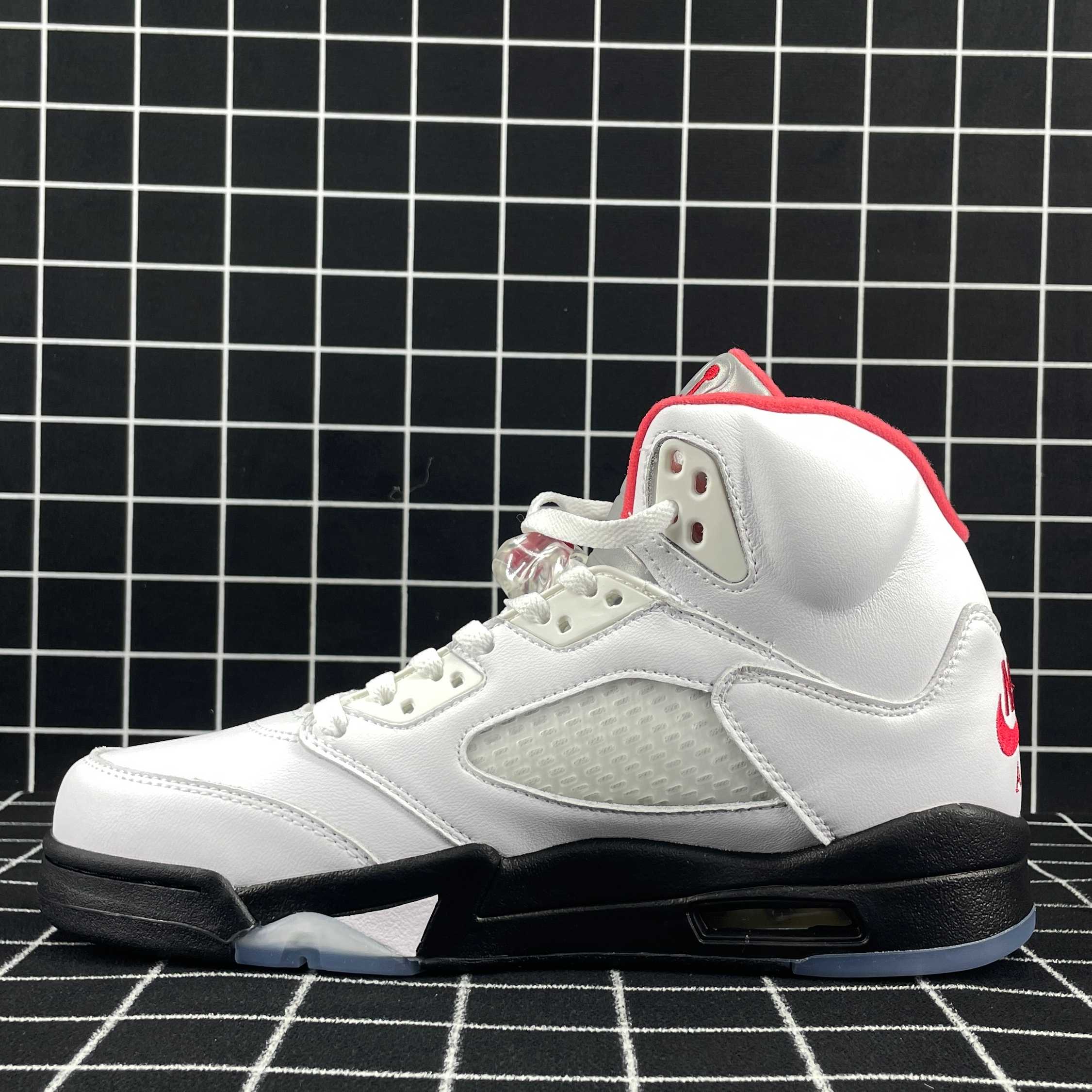 Jordan 5 Retro Fire Red Silver Tongue (2020) Replica