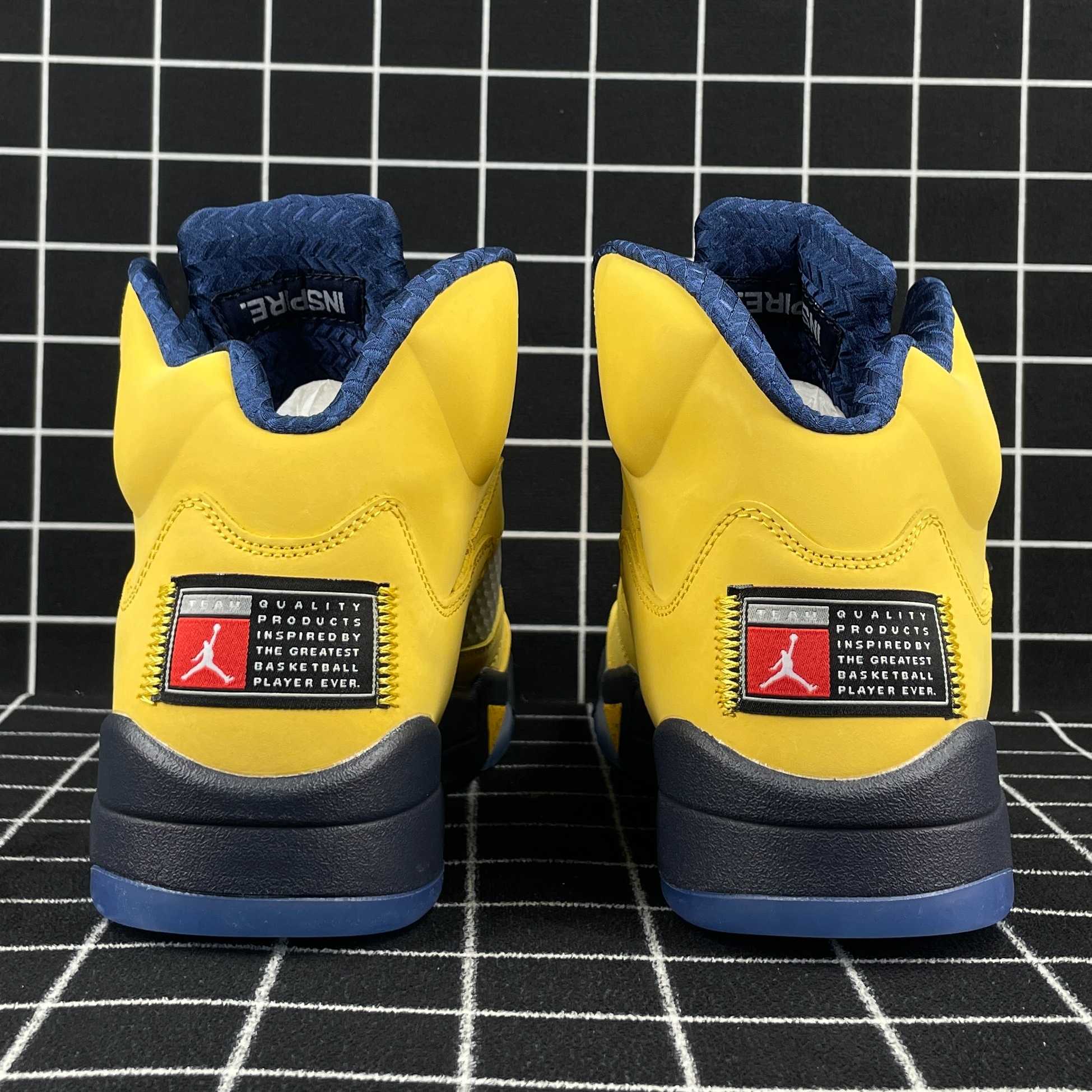 Jordan 5 Retro Michigan (2019) Replica