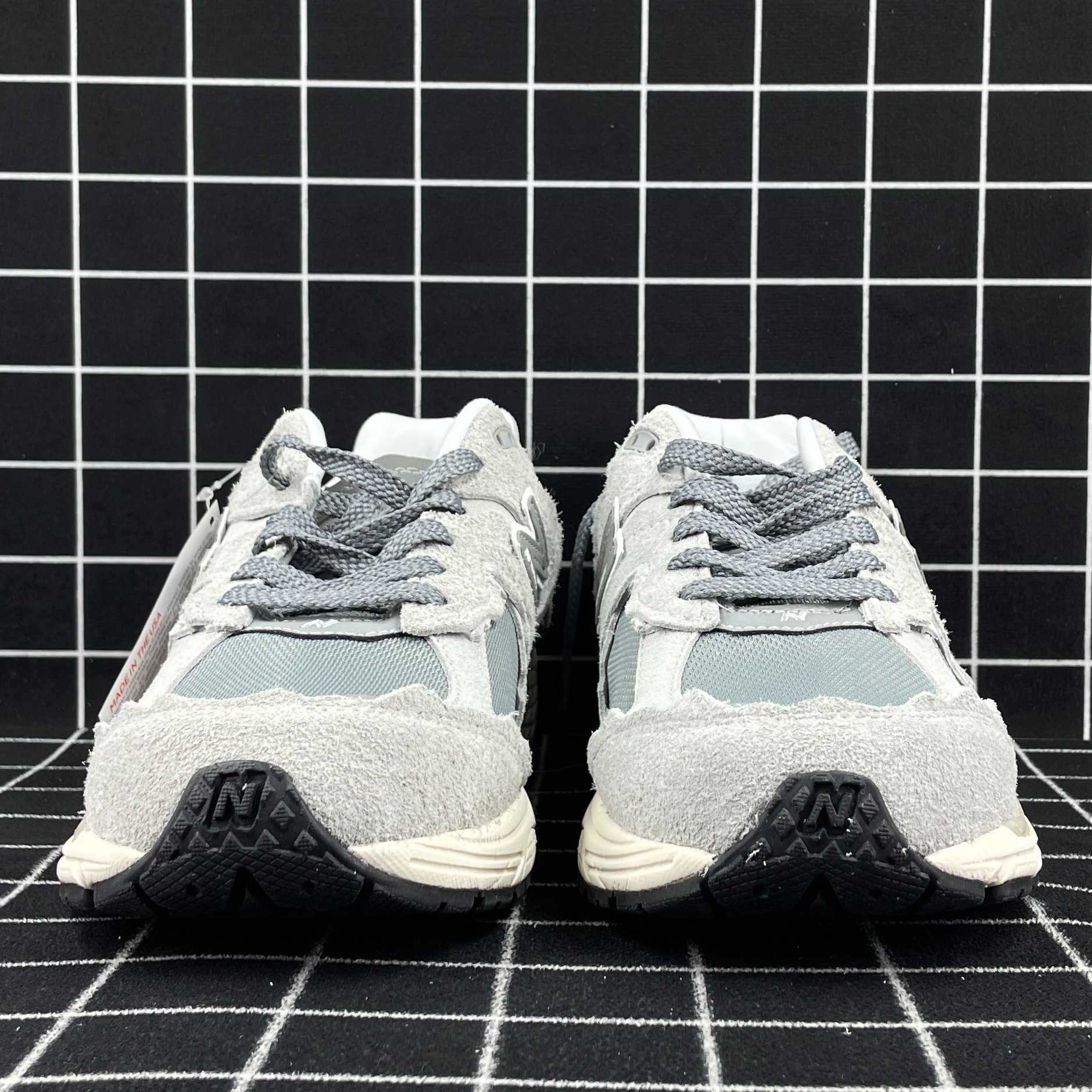 New Balance 2002R Protection Pack Grey Replica