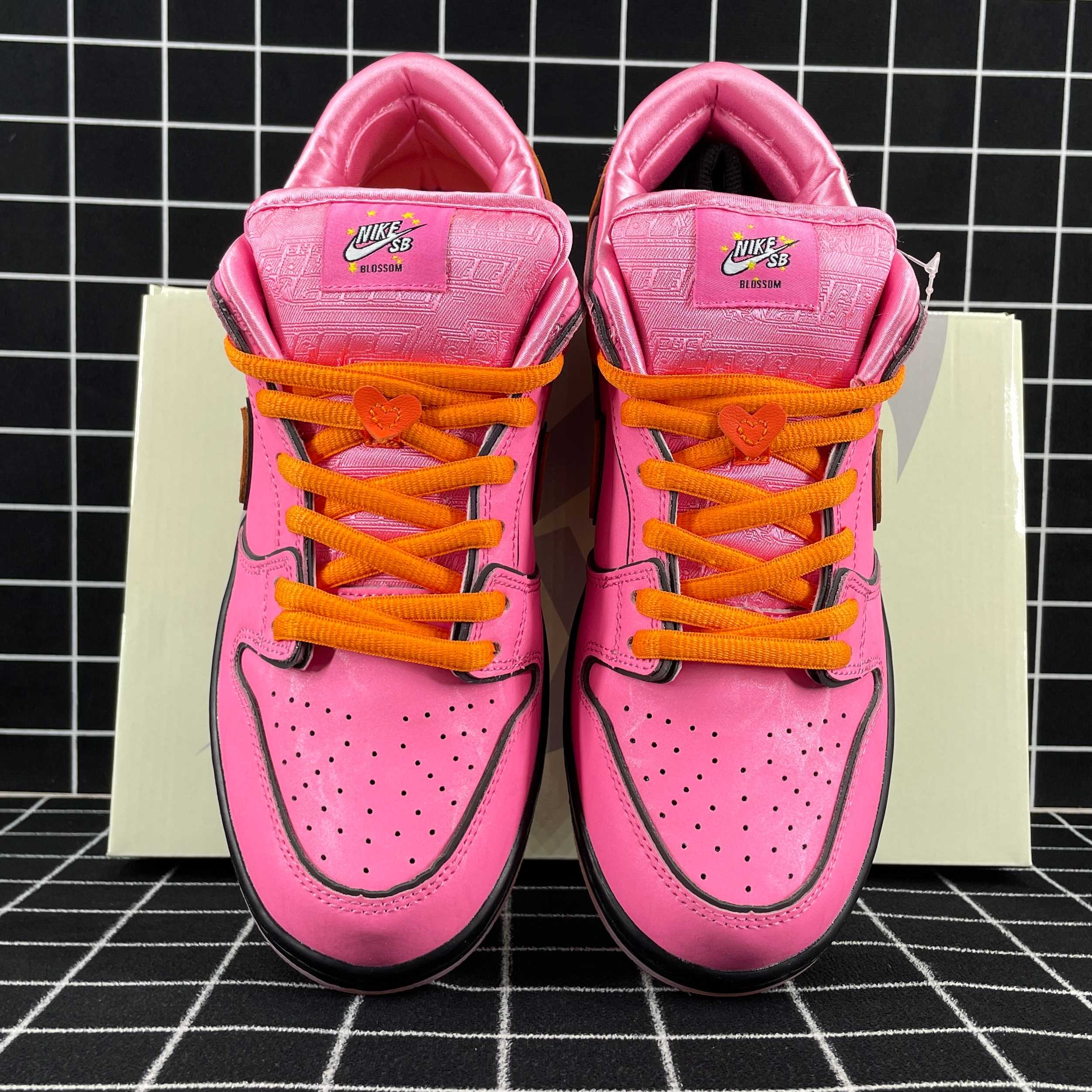 Nike SB Dunk Low Blossom Replica