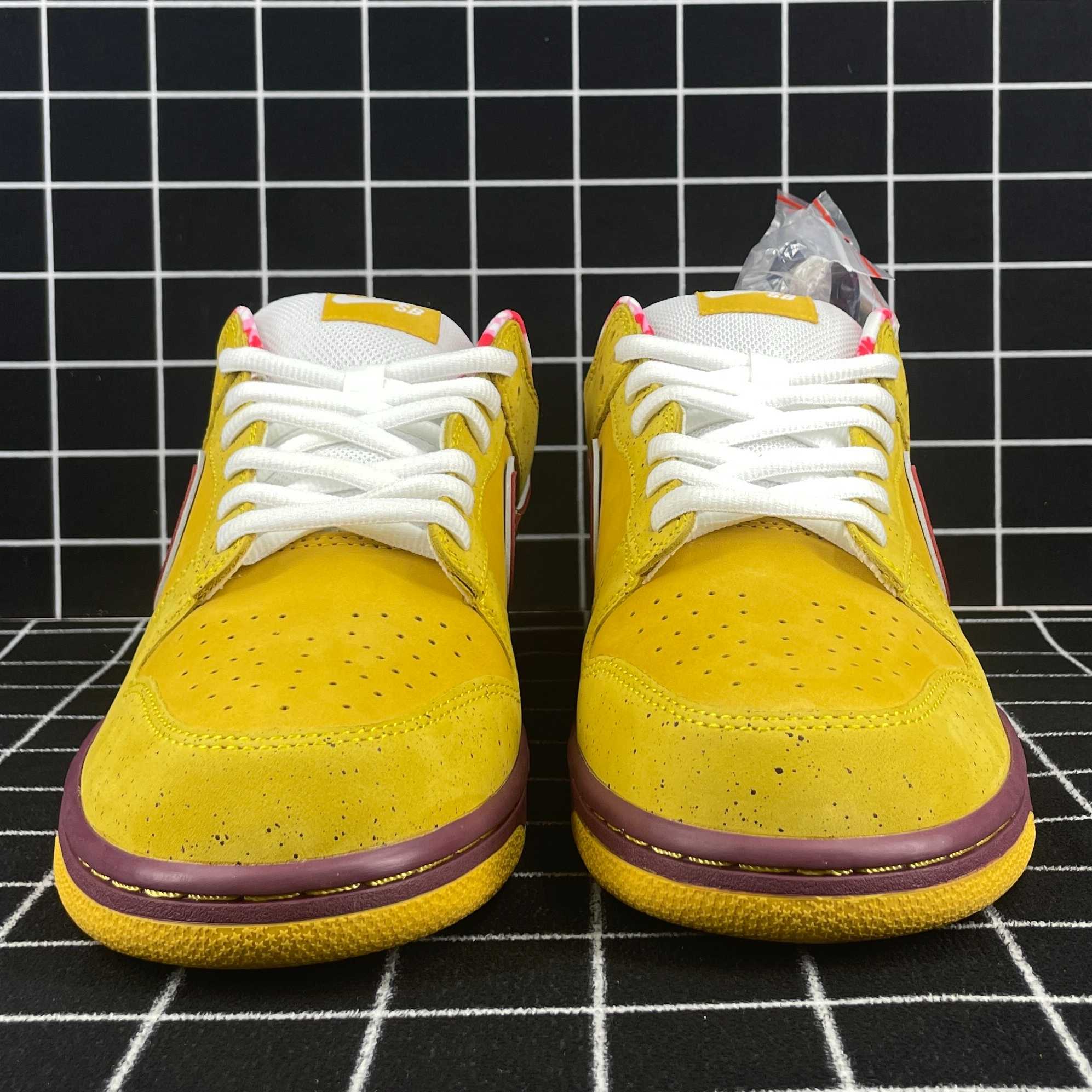 Nike SB Dunk Low Yellow Lobster Replica