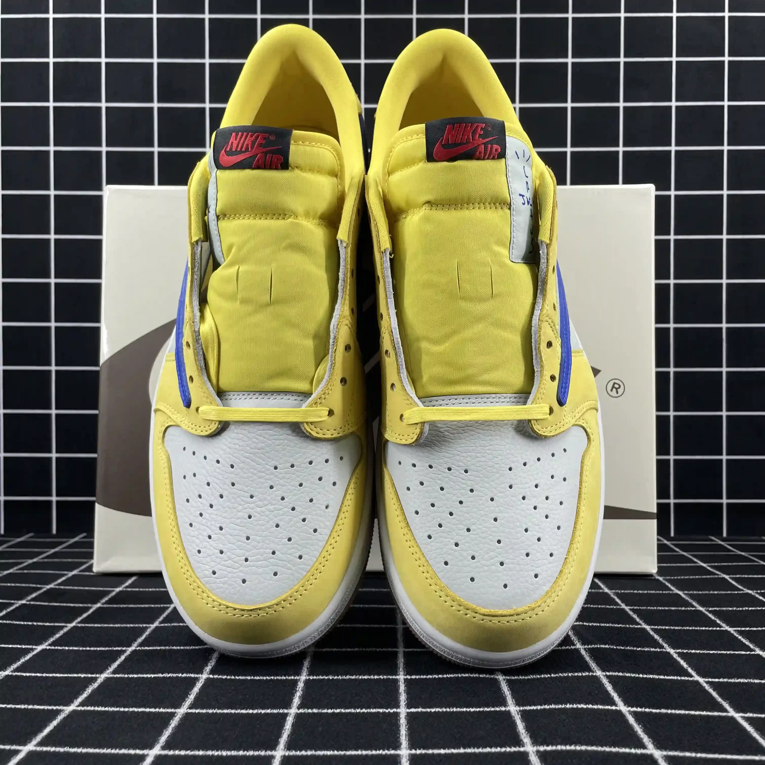 Travis Scott x Air Jordan 1 Low OG Canary Replica