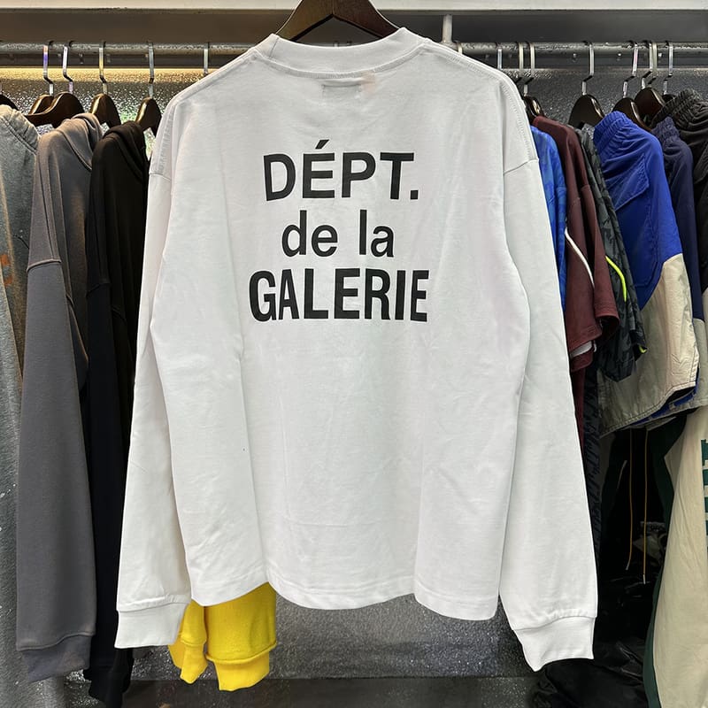 Gallery Dept Maychao Letter Pocket T-Shirt