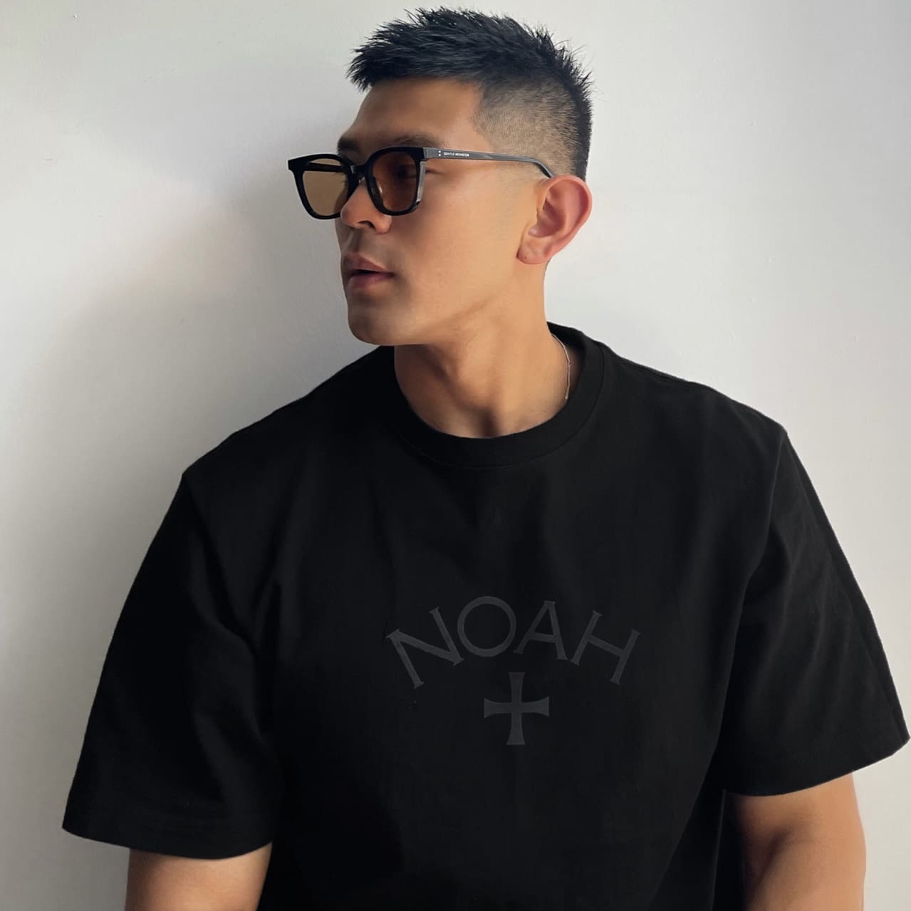 Noah Trach Cross Fashion Tee