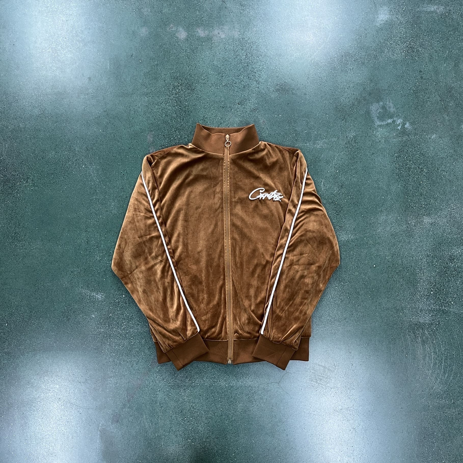 Corteiz Velvet Jacket With Embroidered Pants