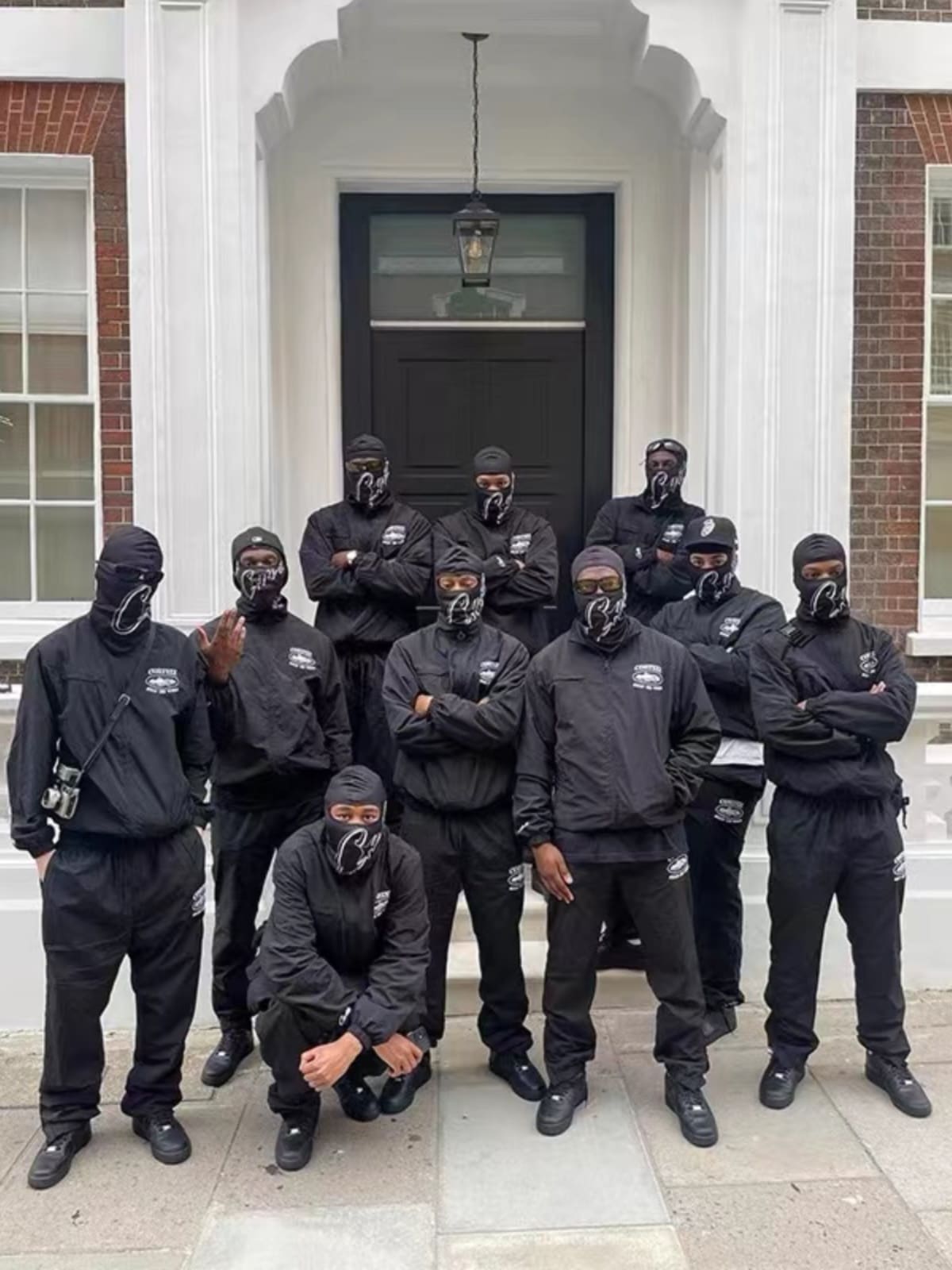 Corteiz Devil Island Warrior Zipper Jacket and Trousers Set