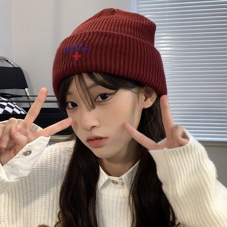 Noah Trach Cross Knitted Hat