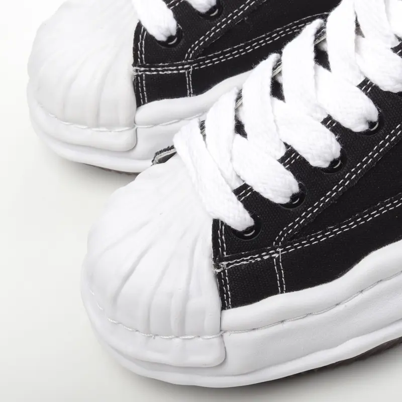 mmy Ma*s*n miharayasuhiro wayne original sole leather low sneaker grwy h